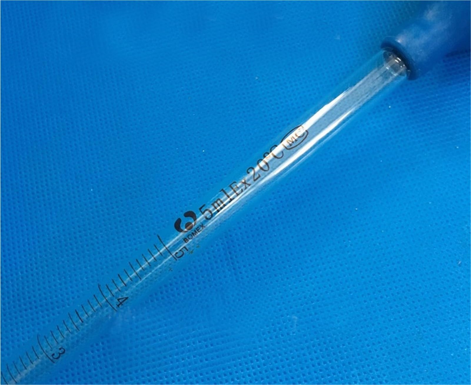 20 sztuk/partia szkło laboratoryjne 5 ml pipeta szklany zakraplacz z gumową nasadką stopniowane pipety laboratoryjne sprzęt pomiarowy