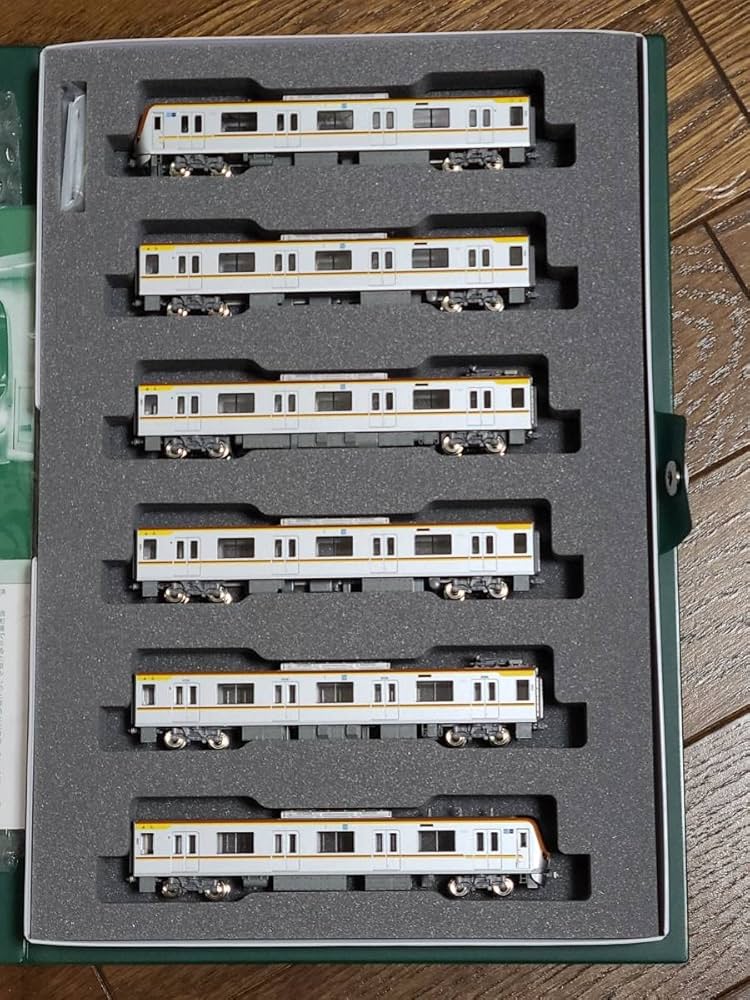 KATO 東京メトロ有楽町線 17000系 6両セット KATO 東京メトロ有楽町線 17000系 6両セット Amazon | カトー(KATO) N