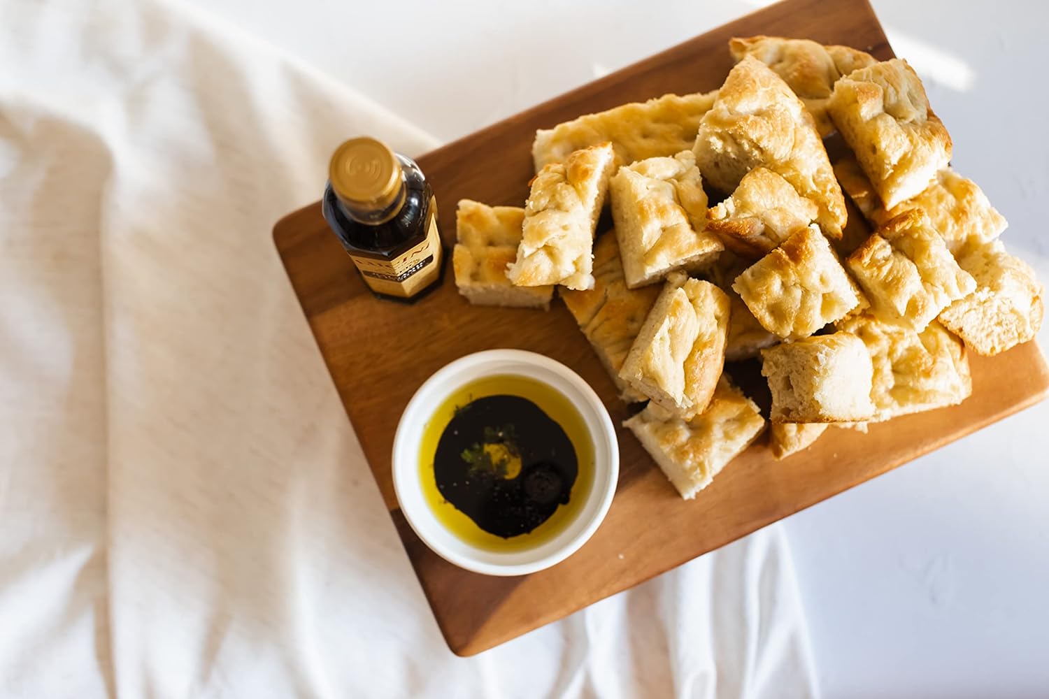 Lucini Extra Virgin Olive Oil, Organic Everyday Italian, 500 mL (Pack of 6)