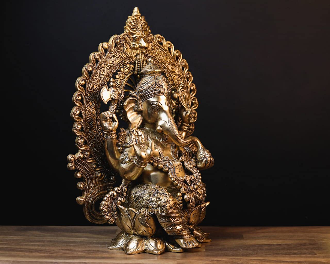 Amazon.co.jp: SHIVAJI ARTS 真鍮ガネーシャ像、39cm ビッグサイズ