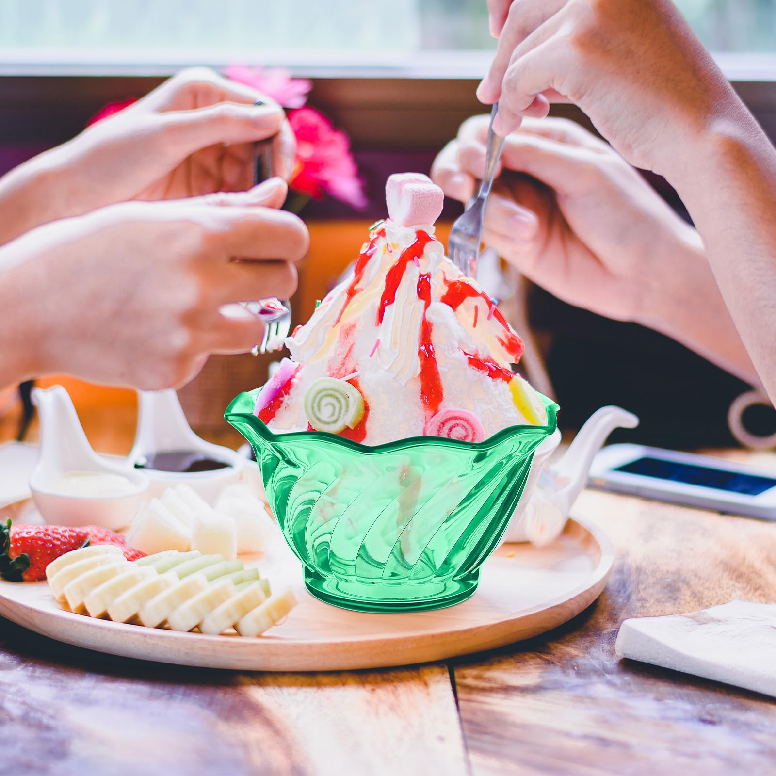 Rtteri Paquete de 30 tazas de postre de plástico transparentes de 6 onzas, cuencos de degustación de helados, mini redondos en forma de tulipán, tazas para servir bufé para yogur, ensalada,