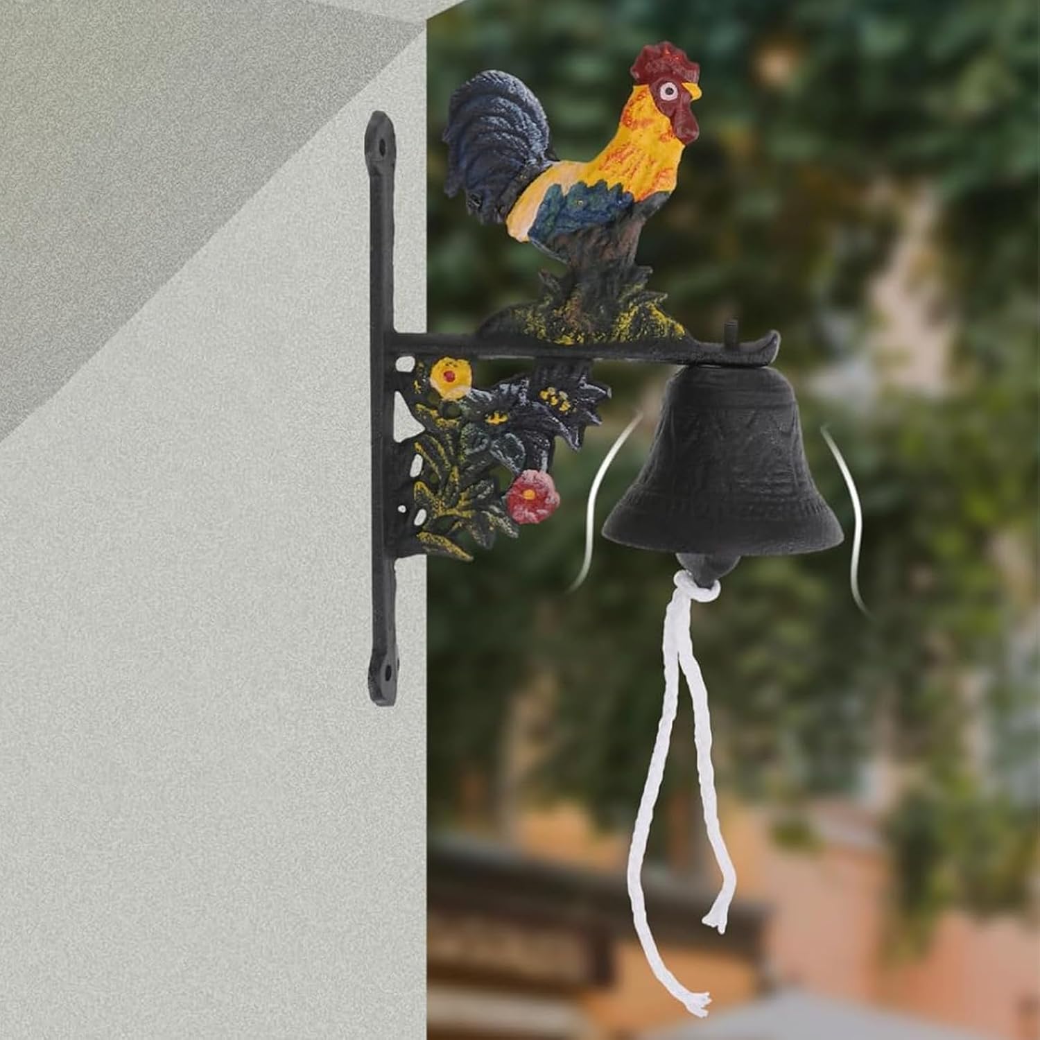 Cast Iron Rooster Door Bell, Vintage Wall Mounted Dinner Bell for Outdoor Garden Porch Farmhouse Rustic Antique Color Chicken Animal Style Hand Crank Bell for Patio Gate Yard Wall Decor