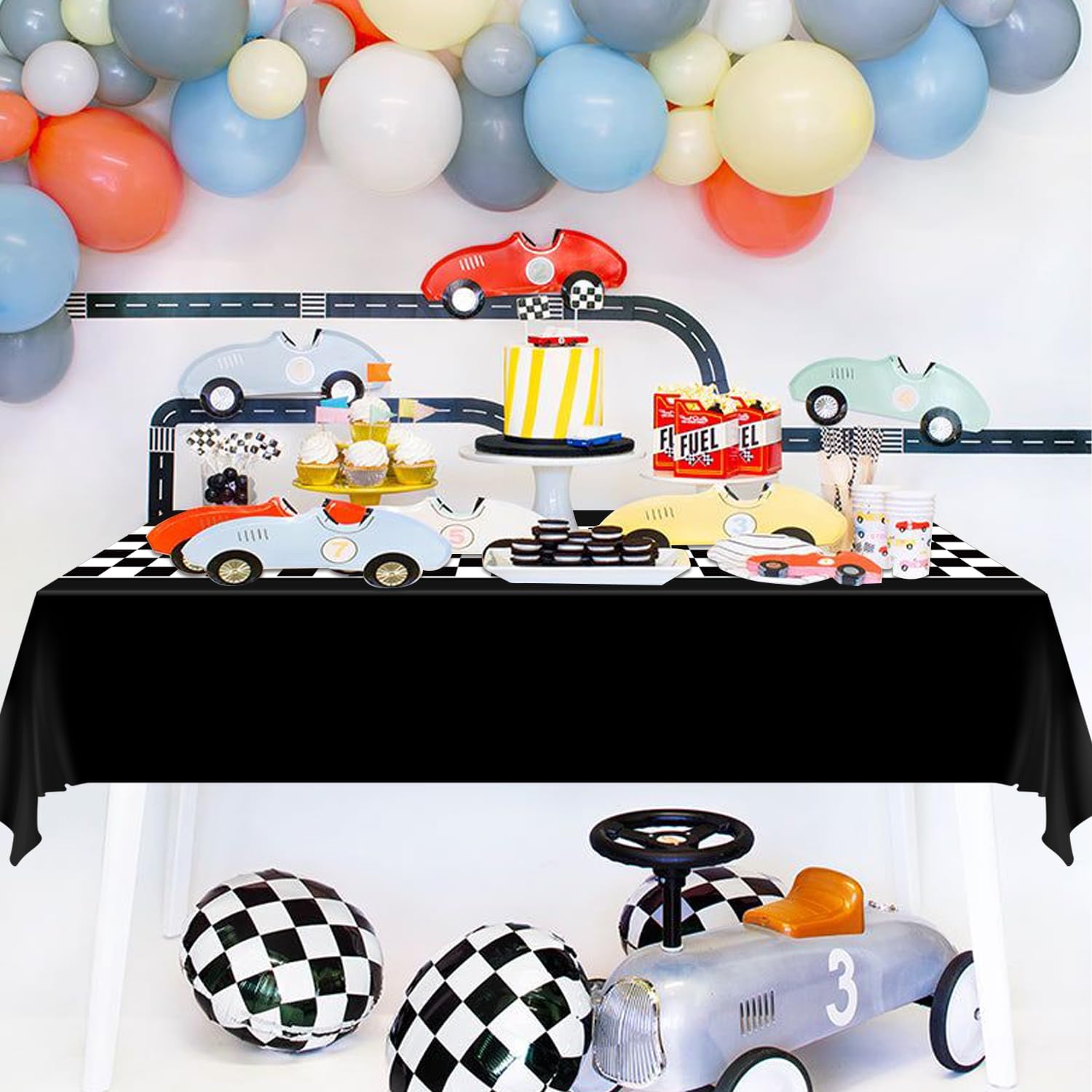 4 Tovaglie Da Corsa A Scacchi Neri Per Compleanno A Tema Auto - 220x130 Cm, In Plastica PE, Decorazioni Festa