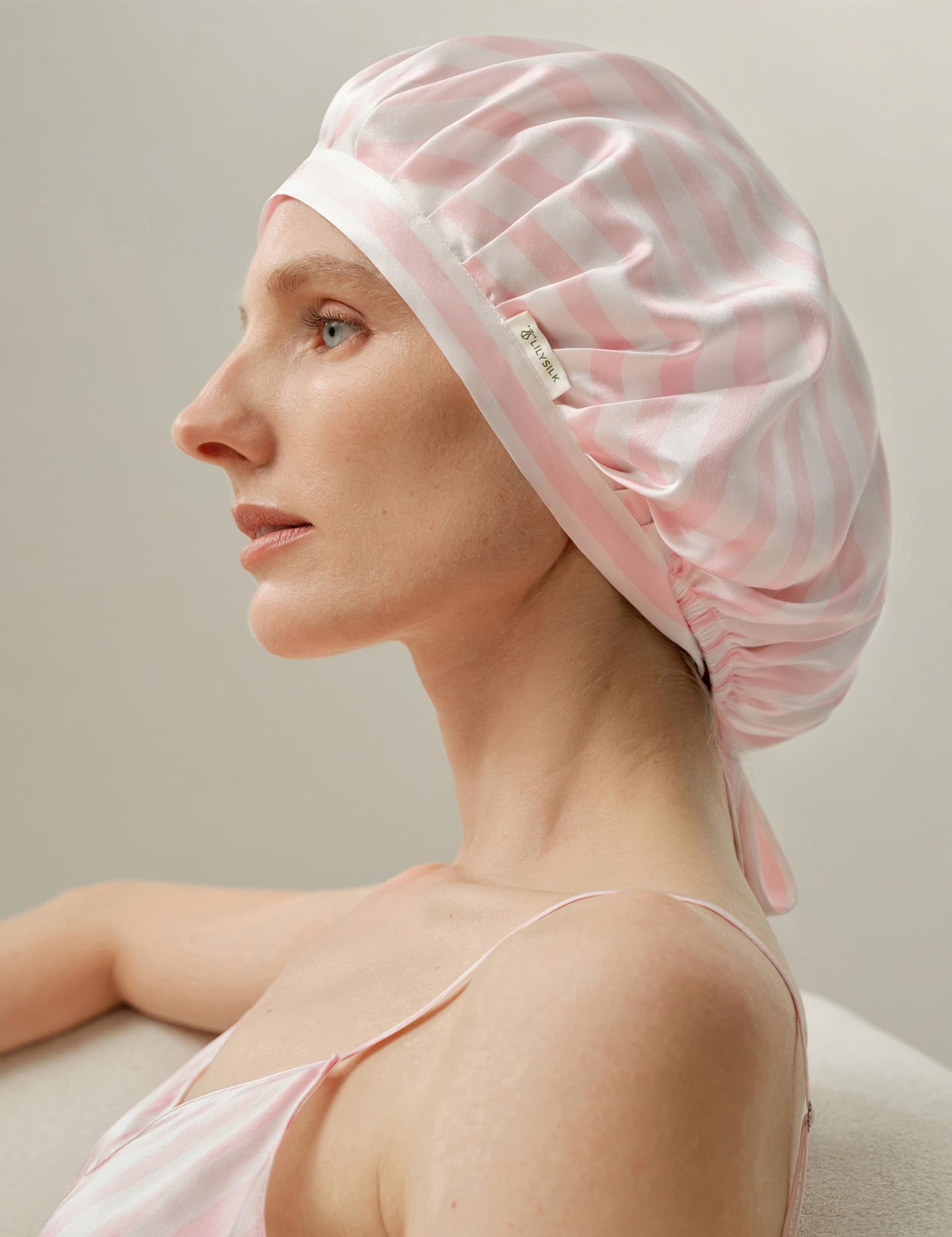 LilySilk 100% Maulbeerseide Schlafmütze rutschfest verstellbar und atmungsaktiver Kopfbedeckung Seidenhaube zum Schlafen Nachtmütze mit elastischem Band für alle Haartypen, Hellrosa & Weiß Gestreift
