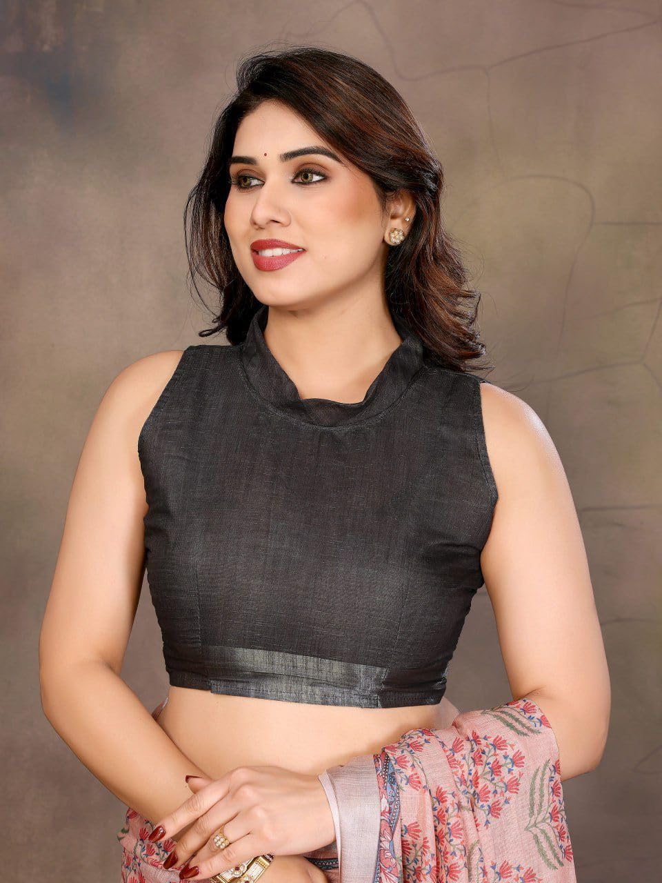 Women’s Peach Cotton Linen Saree with Floral Print & Elegant Woven Border – Traditional Indian Ethnic Wear