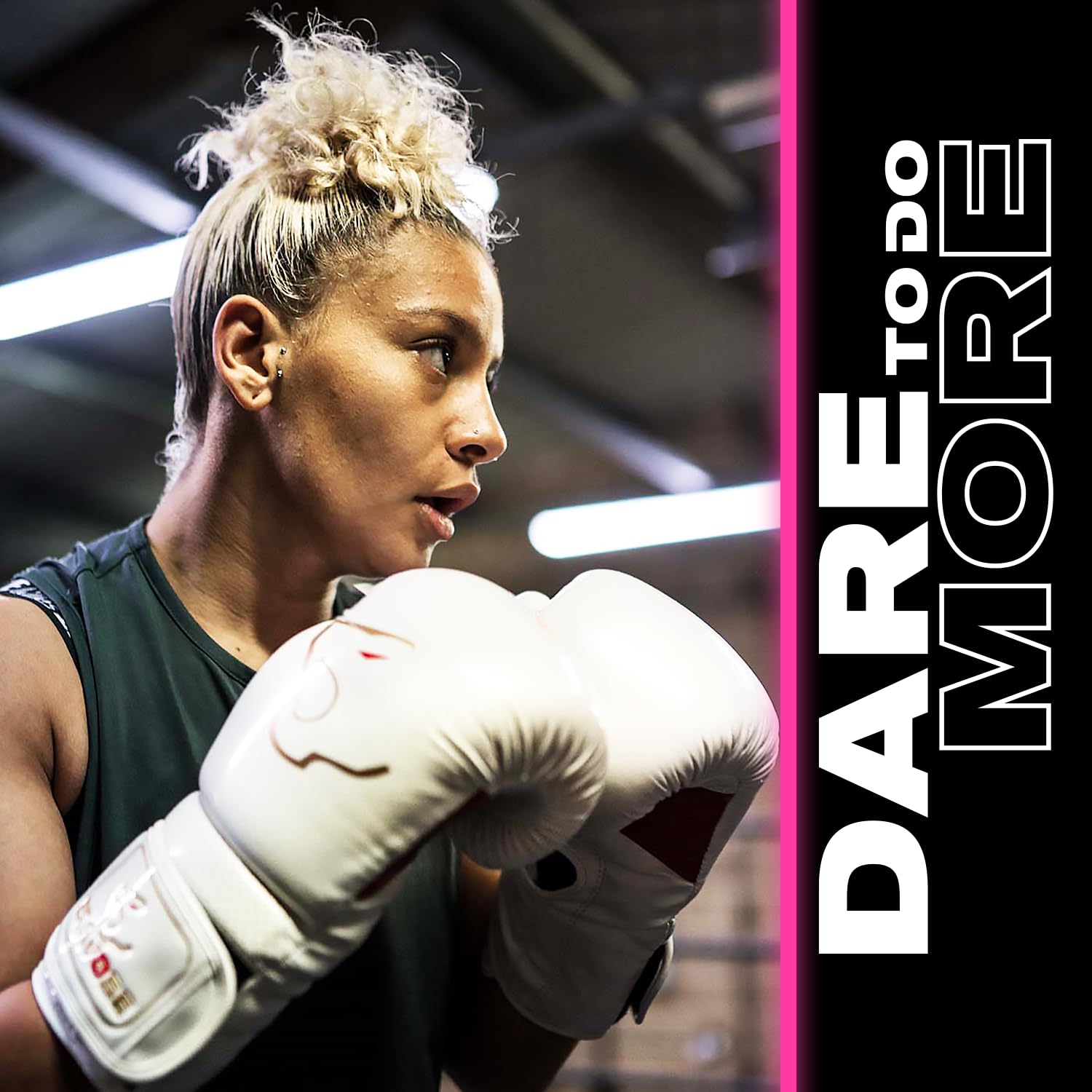 BRAVOSE ALPHA Guantoni da boxe con velcro per boxer, livello base, per allenamento e sparring, MMA, kick boxing, Muay Thai, realizzati in pelle PU di alta qualità con palmo ventilato