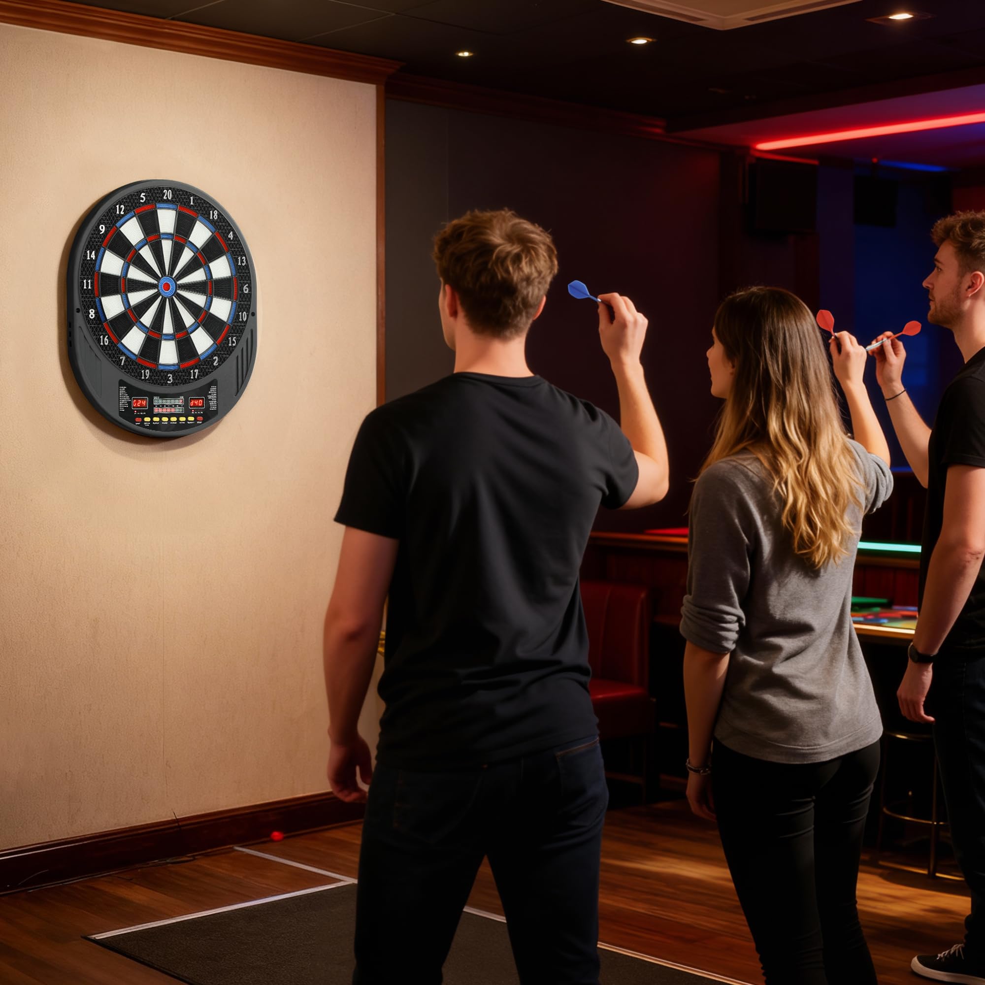 SPORTNOW Cible de fléchettes électronique à Pointe Souple avec Double écran LED, 6 fléchettes, 24 Pointes de Rechange, 33 Jeux, 202 Variantes, pour 8 Joueurs