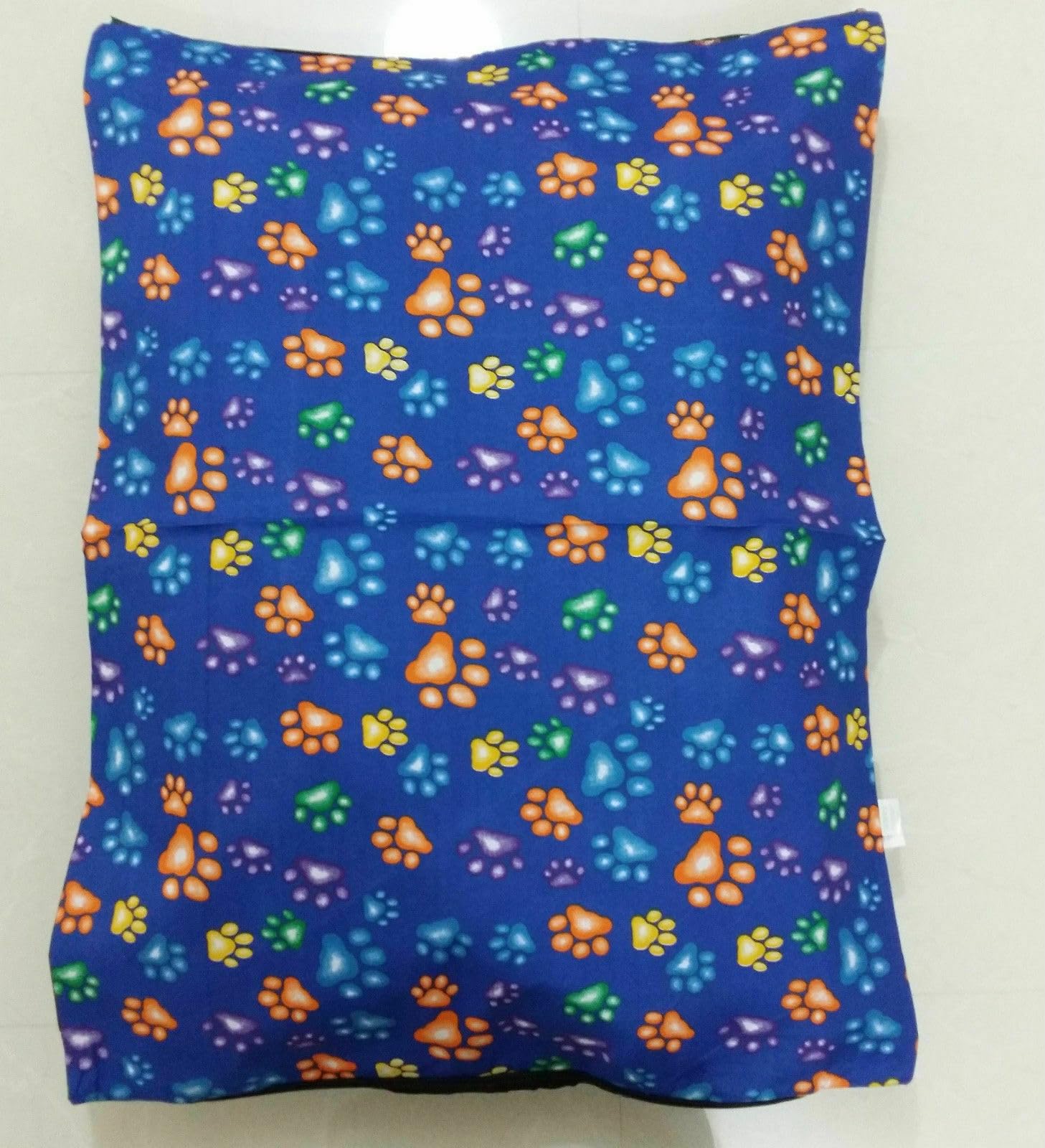 R&Z Large/Extra Large Polycotton Dog Bed Zip Cover With Inner Cushion Complete Bed (Large, Multi Blue Paw)