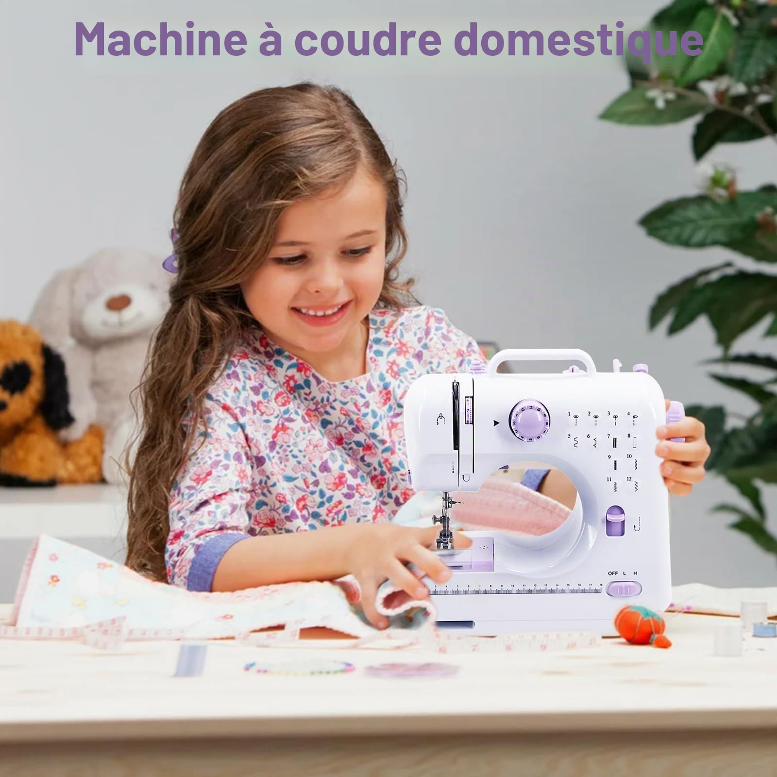 Machine à coudre pour débutants, 12 programmes de points, machine à coudre électrique, mini machine à coudre portable, petite machine à coudre manuelle avec lumière LED avec pédale et kit de