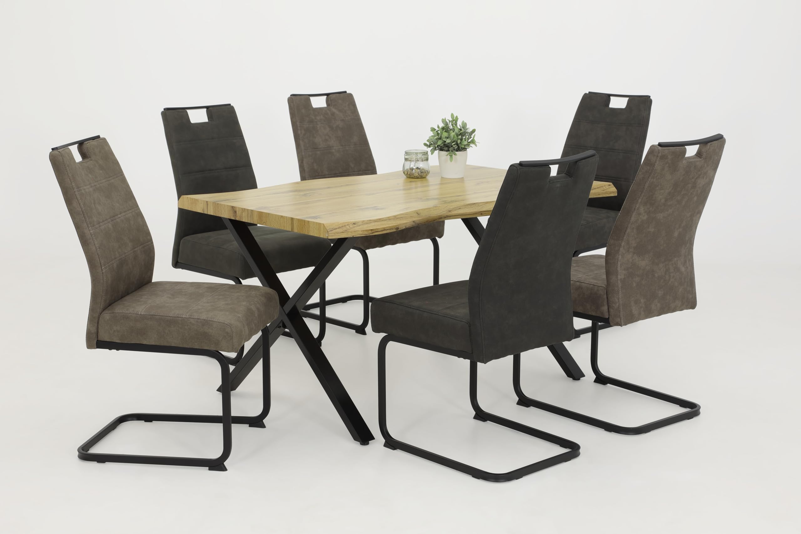 Hela Tische, Esstisch Gerda, Tischplatte 46mm Baumkantenoptik in Wildeiche, X-Gestell Metall Schwarz, 140x90cm