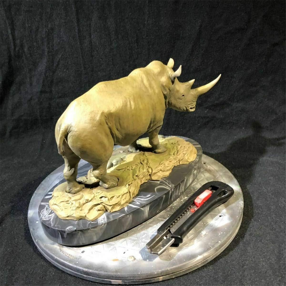 1/15 Africa White Rhinoceros Statue Rhinos Ceratotherium simum Animal Model (Grey)