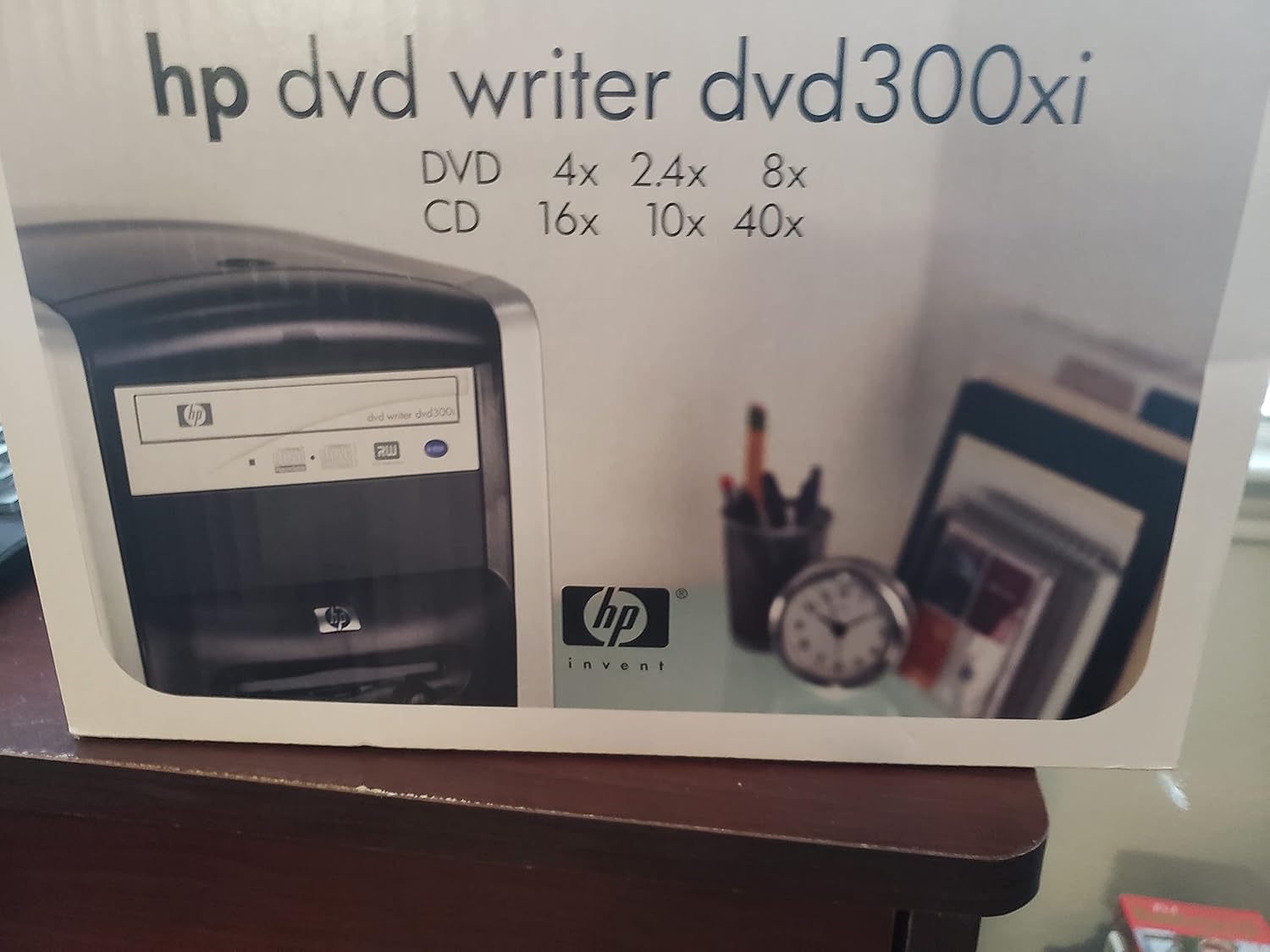 Amazon.com: HP DVD Writer 300xi Drive (Q2110A#ABA) : Electronics