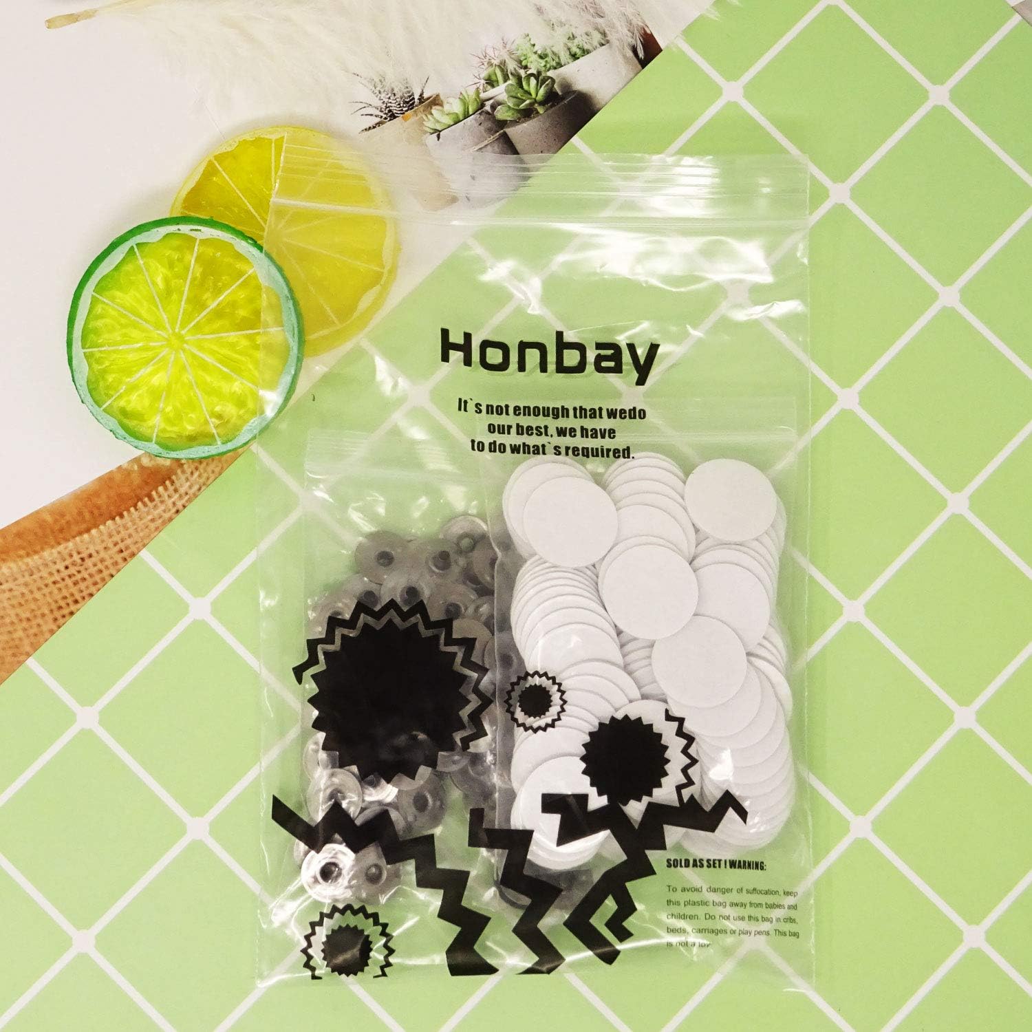 Honbay 100PCS Candle Wick Double Sided Stickers and 100PCS Metal Candle Wick Sustainer Tabs for Candle Making