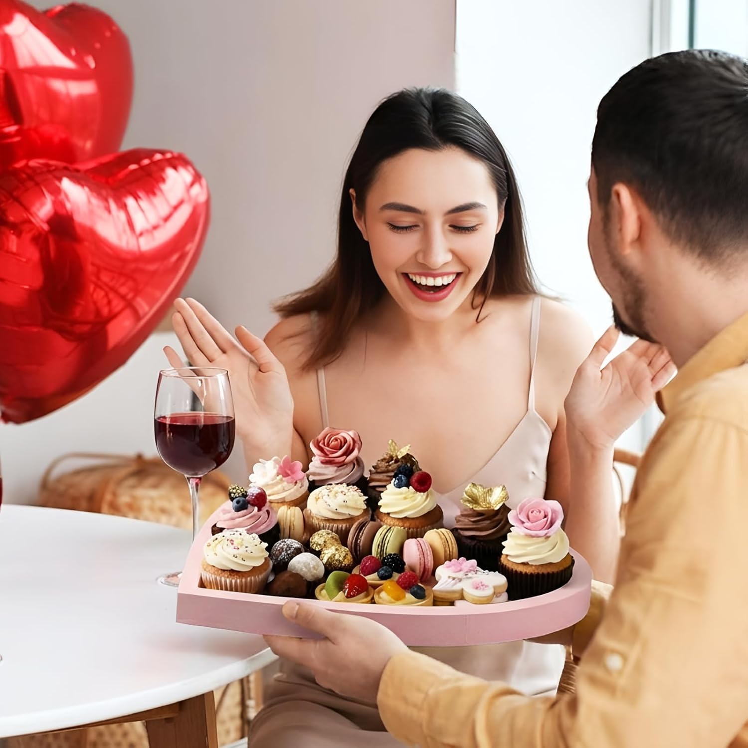 Hushee 3 Pcs Valentine's Day Wooden Serving Tray Heart Shaped Plate Wood Serving Dish Tray and Platter for Valentines Day Table Decoration Home Office Food Display, 3 Sizes(Heart, Red, Pink, White)