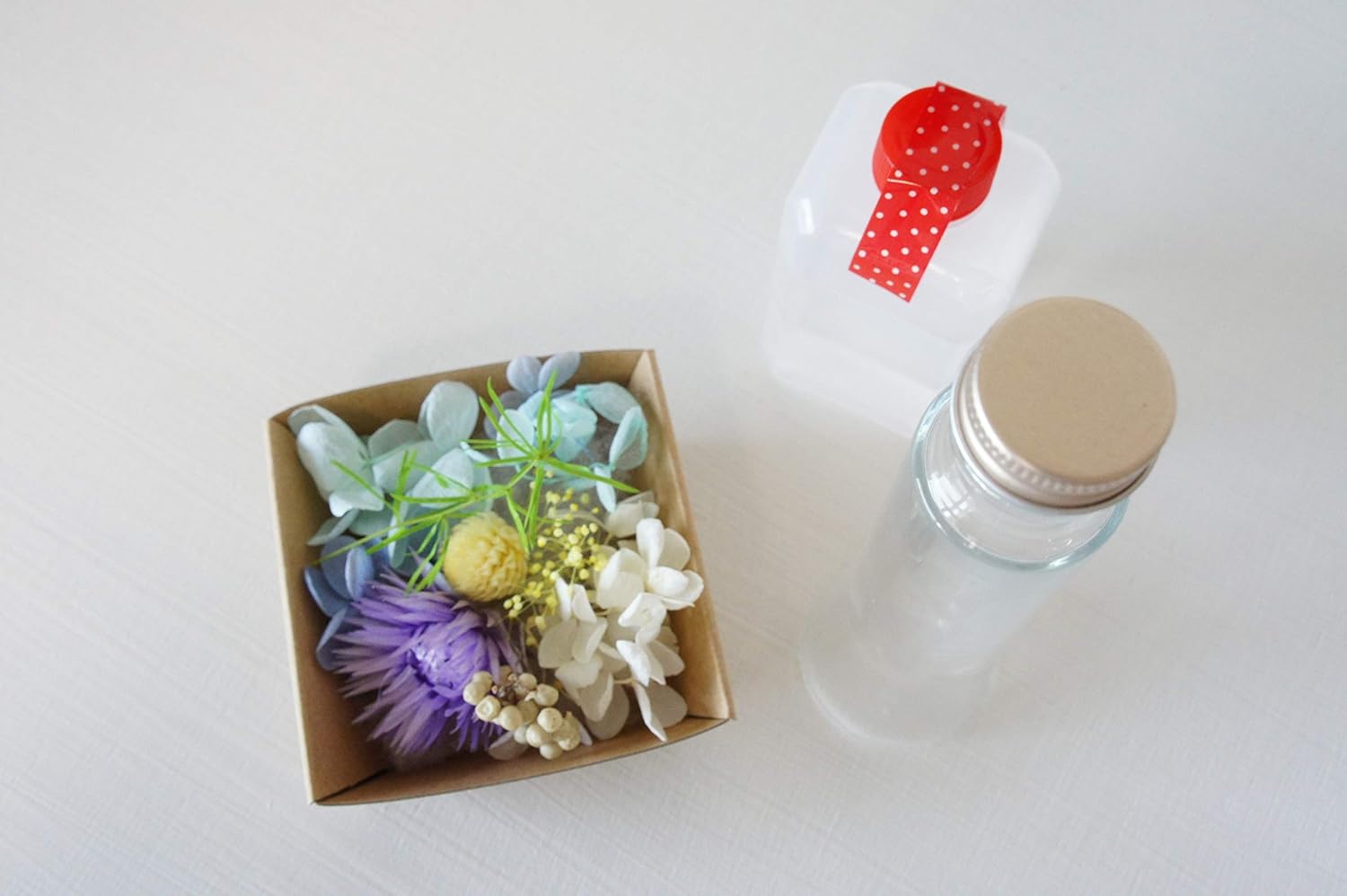 Amazon ハーバリウム手作りキットお供え 仏壇 用ストレート瓶１本のみ花材 オイル 瓶仏花作り方説明書付き制作お彼岸供養 プリザーブドフラワー オンライン通販