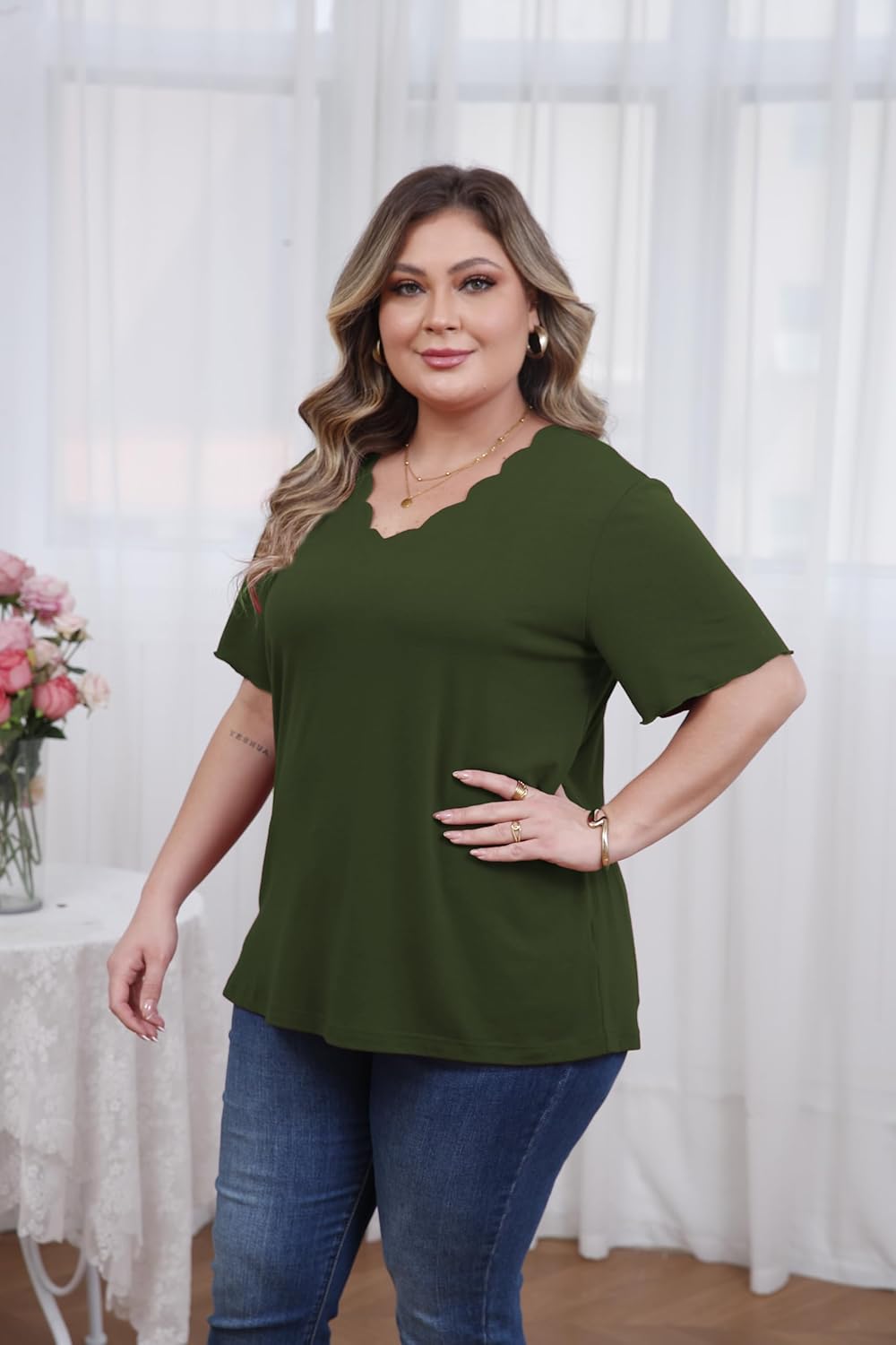 Women's Plus Size Short Sleeve Tops Curved V Neck Casual Loose Fit Shirts Summer Blouses 2025 Trendy Clothes - Image 3