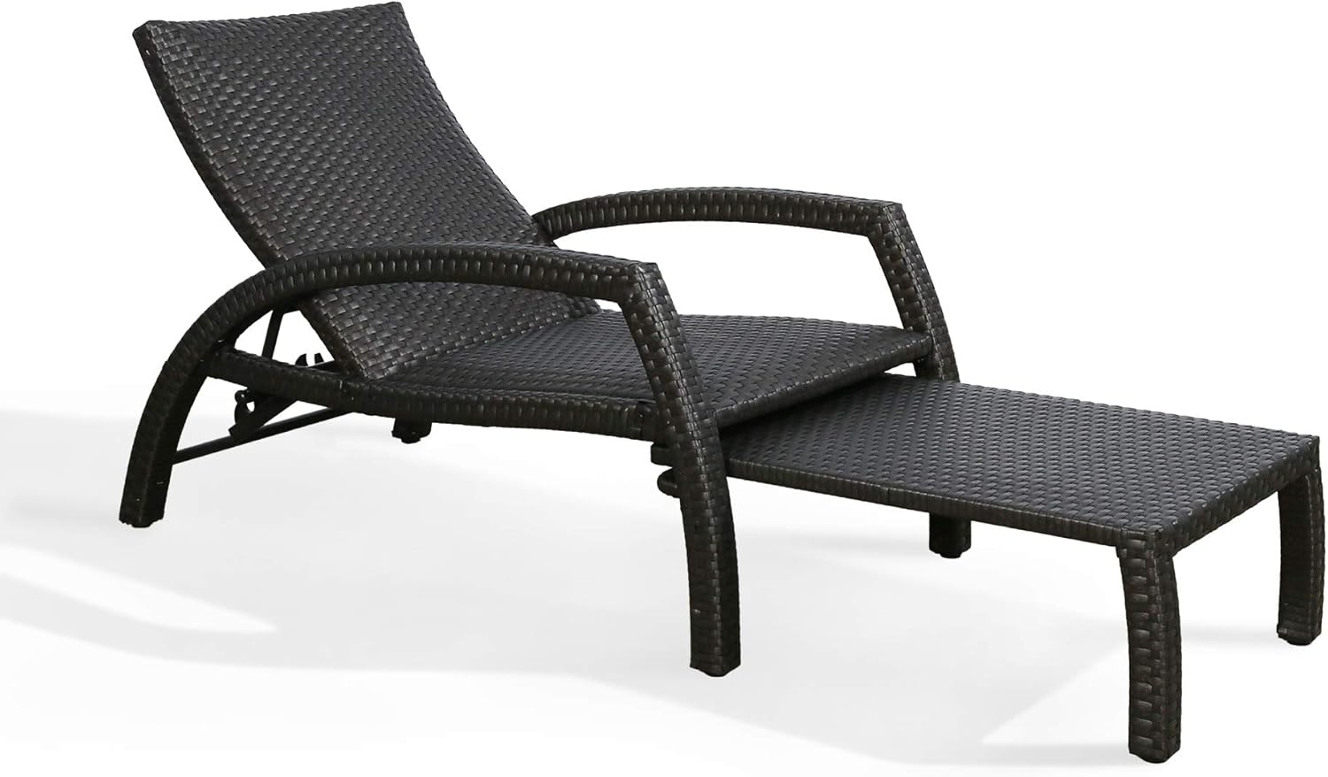 Outdoor Rattan Chaise Lounge Patio Pull-Out Quick Dry Foam Lounge Chair with Adjustable Backrest and Retractable Foot Pad