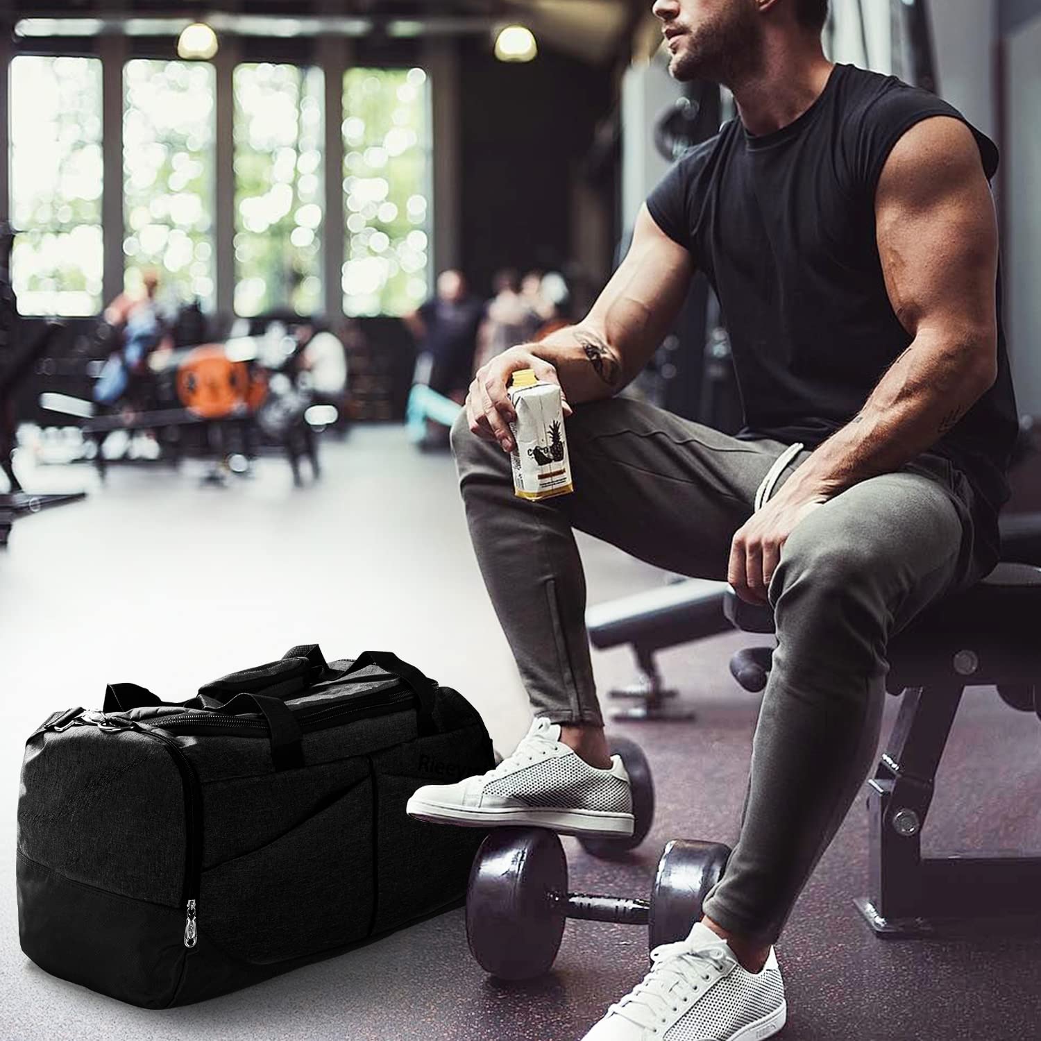 Sac de Sport 40L avec Compartiment Chaussures – Waterproof, Multiusage, à Bandoulière ou Fourre-Tout (Noir o2)