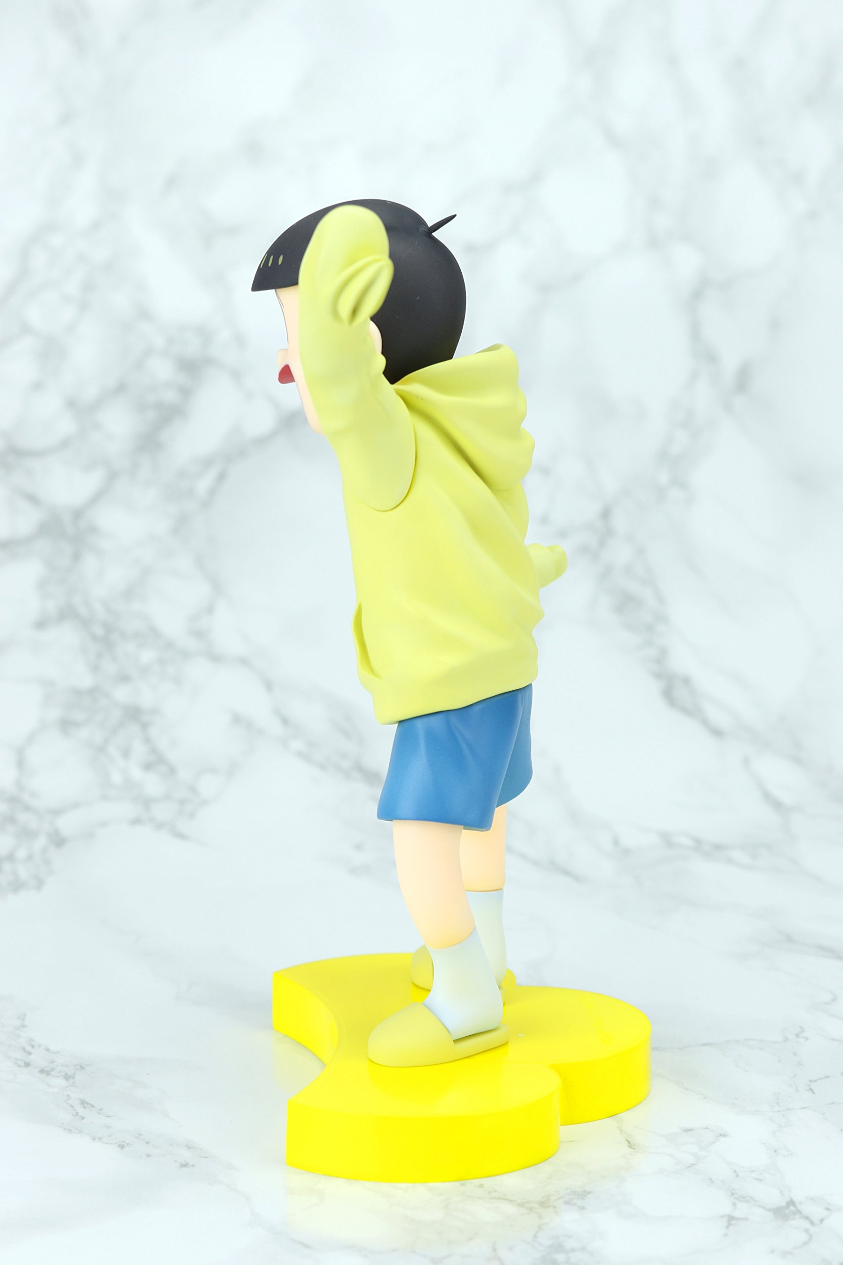 Amazon.co.jp: おそ松さん 十四松 PVC製 ノンスケールフィギュア : ホビー