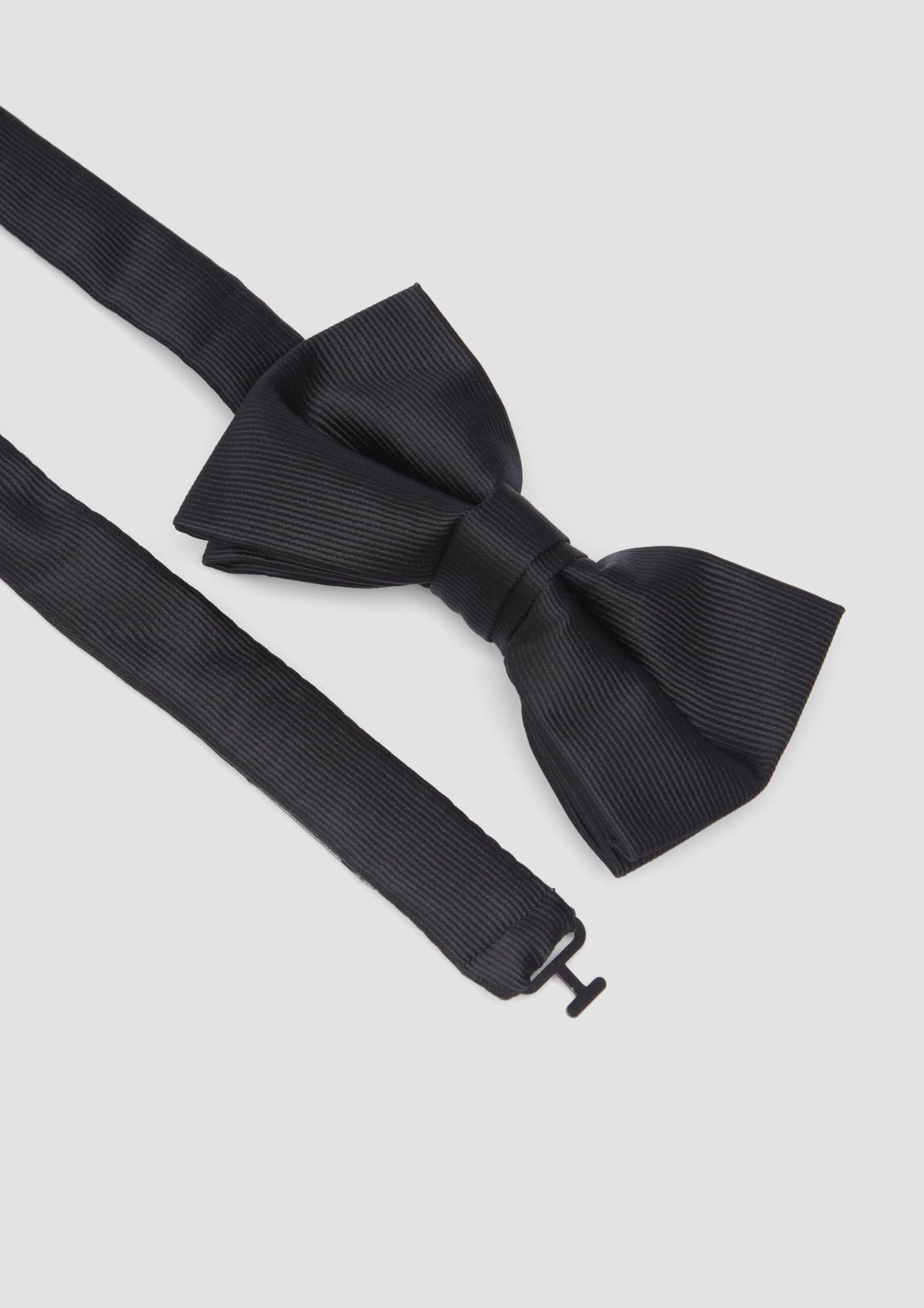 s.Oliver Elegantes Set aus Fliege und Einstecktuch