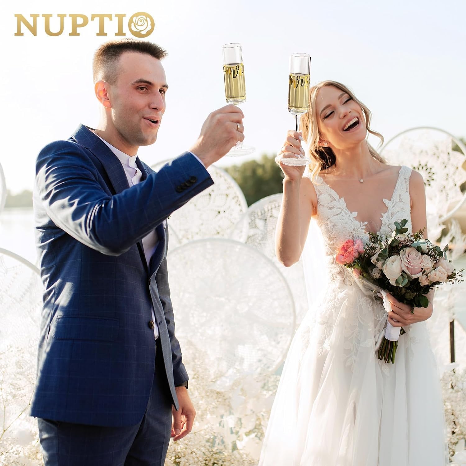 Nuptio Copas Champagne Mr Mrs: Lote de 2 Regalos Boda Plata Novios Bodas Aniversario Pareja Valentin Personalizados Enamorados Mujer Matrimonio Romanticos Casan Personalizadas Valentín Grabadas