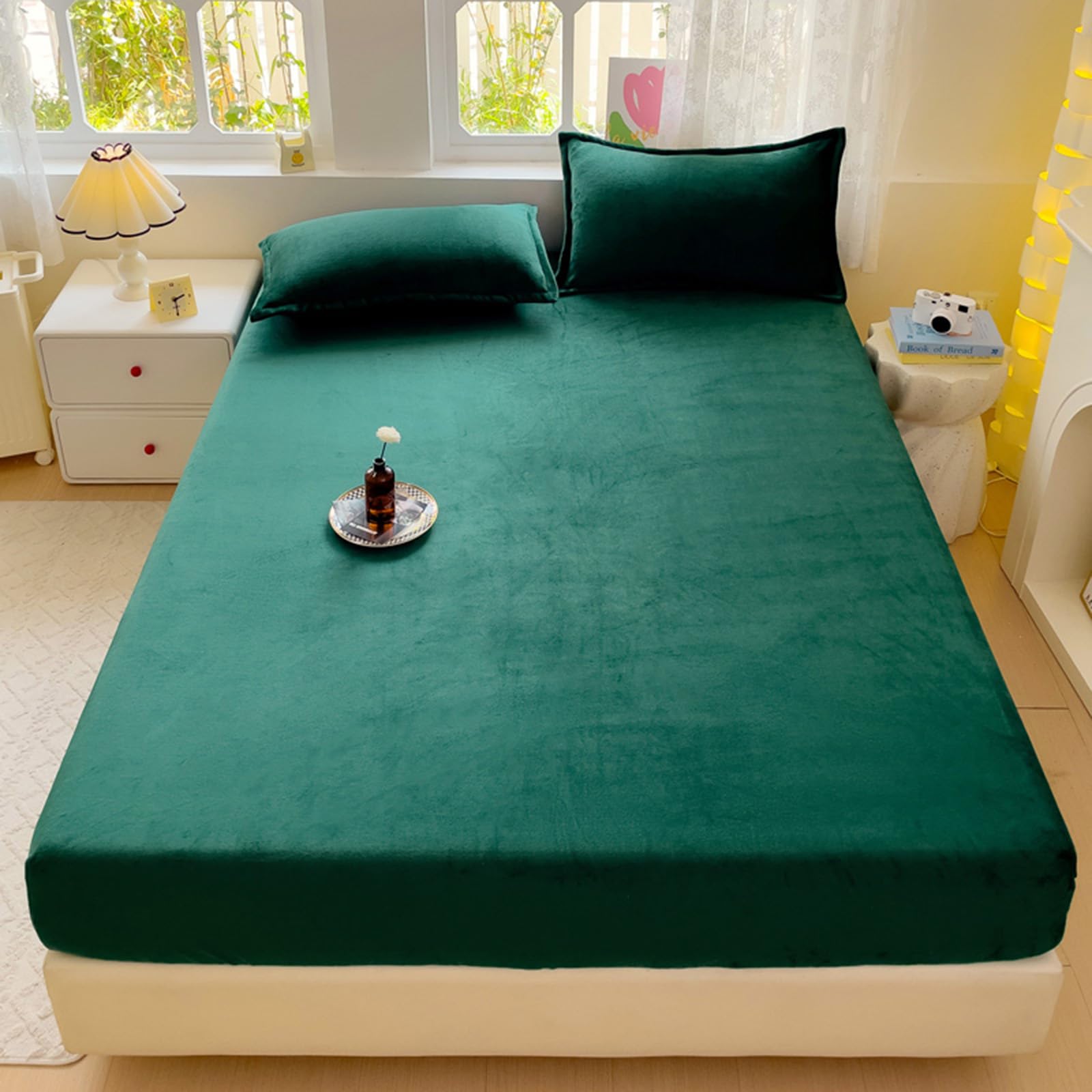 Drap-Housse Alese Protege Matelas Respirant 90/100/130/140/160/170x190 Couvre/Protège Matelas Doux Velours de Lait Lavable Antidérapant Housse de Matelas pour Matelas Jusqu’à 30cm(200x220cm,G)