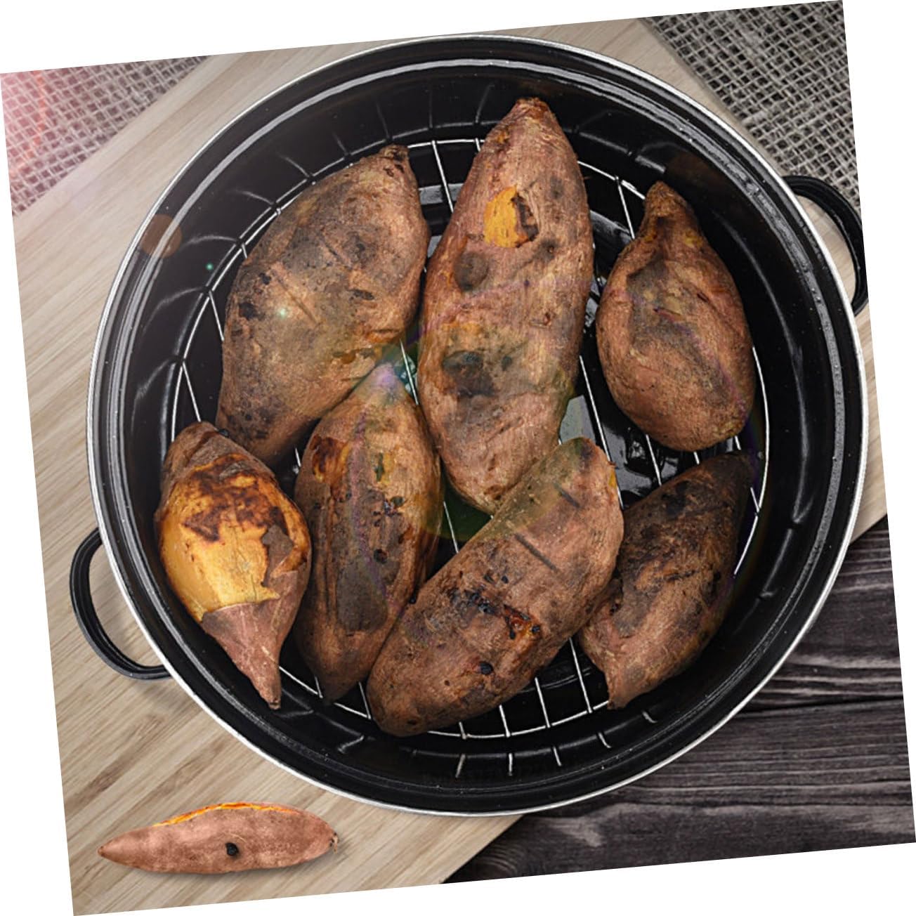 Daily Use Roasting Pot with Lid Cooking Accessory Ergonomic Design for Family Roasting and Cooking Needs