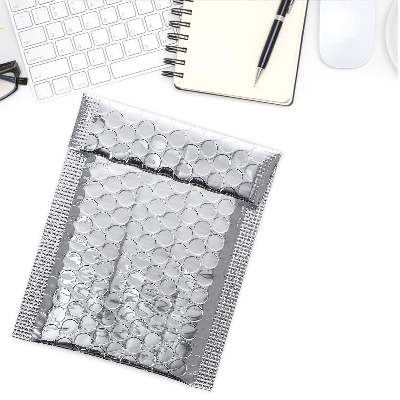 Enveloppes à Bulles d'Expédition Auto-Adhésives Argentées 100Pcs 110X130 40Mm Protection Chocs pour Envoi et Déménagement de Bijoux et Cosmétiques