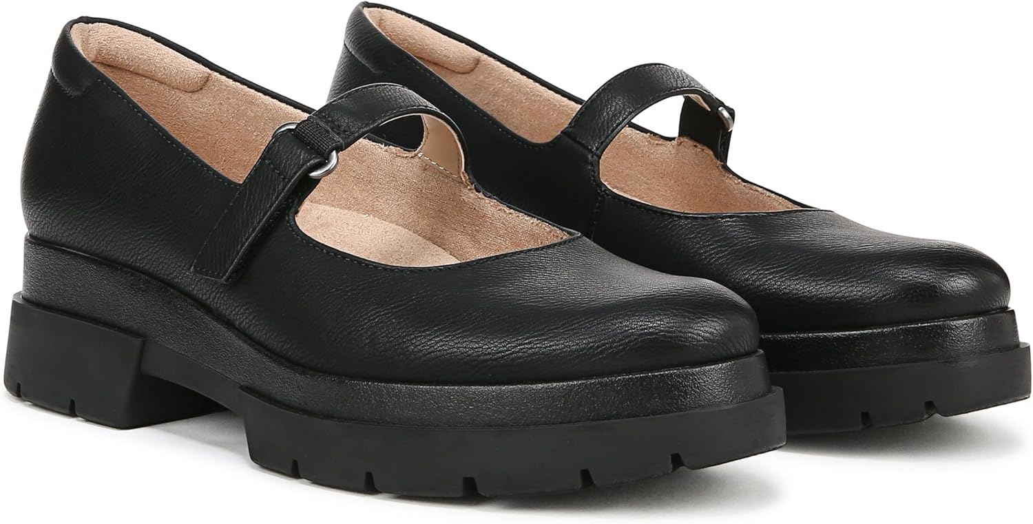 Naturalizer Women's Olivet Lug Sole Mary Janes