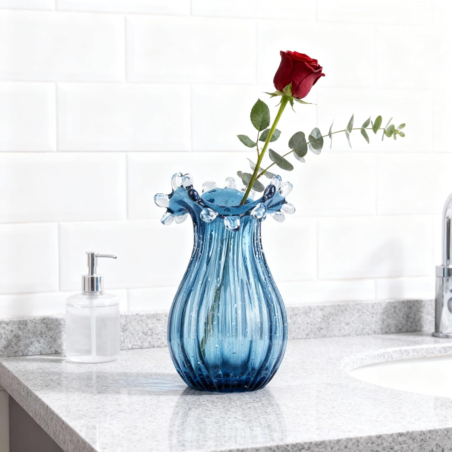 Hand Blown Glass vase, Unique Blue Glass vase, Modern Art Decor, Suitable for Living Room Coffee Tables, Wedding centerpieces, Dining Tables, and Office Centerpiece Floral Arrangements