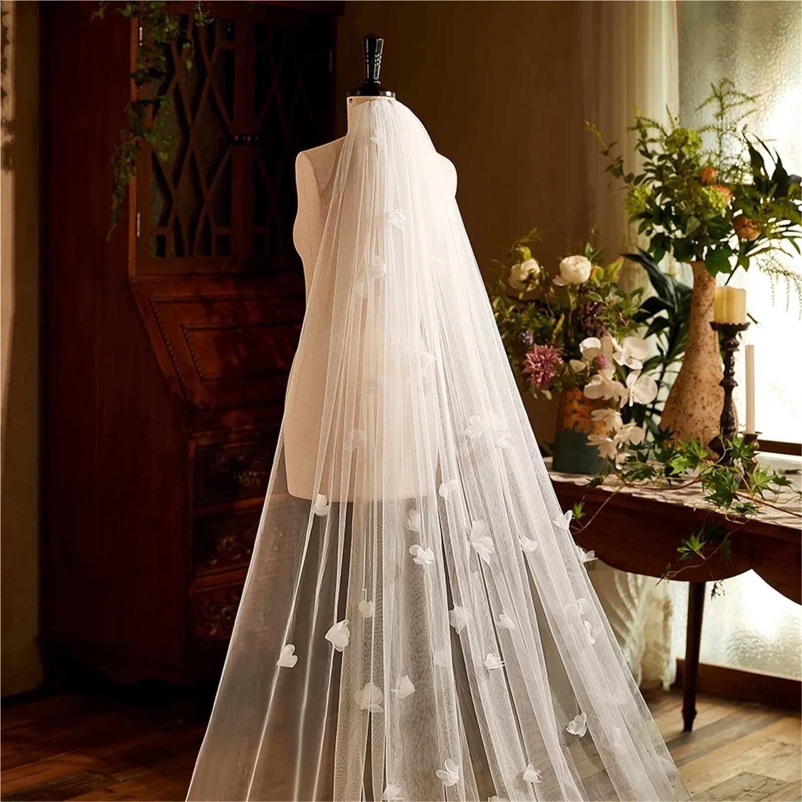 Schleier Braut Romantischer Brautschleier mit Blumenmuster und Schleppe, weicher Tüll, Hochzeit mit Kamm(White)