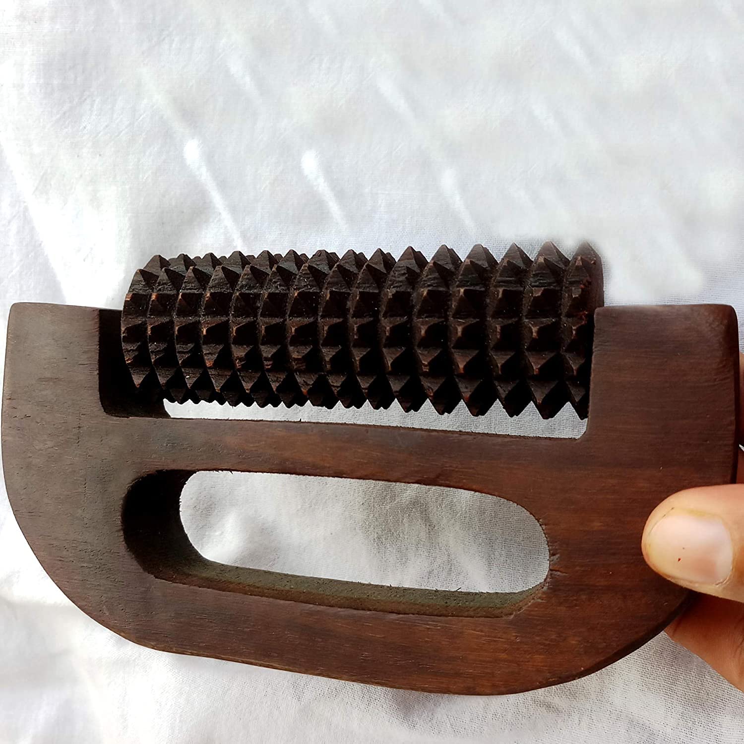Silistar Wooden Roller D Massager for Hands,Body pain relief, Effective Relief for Hands and Body Pain - Natural Wood Design for Lasting Comfort (B0C69RLP2T) Amazon Price History, Amazon Price Tracker