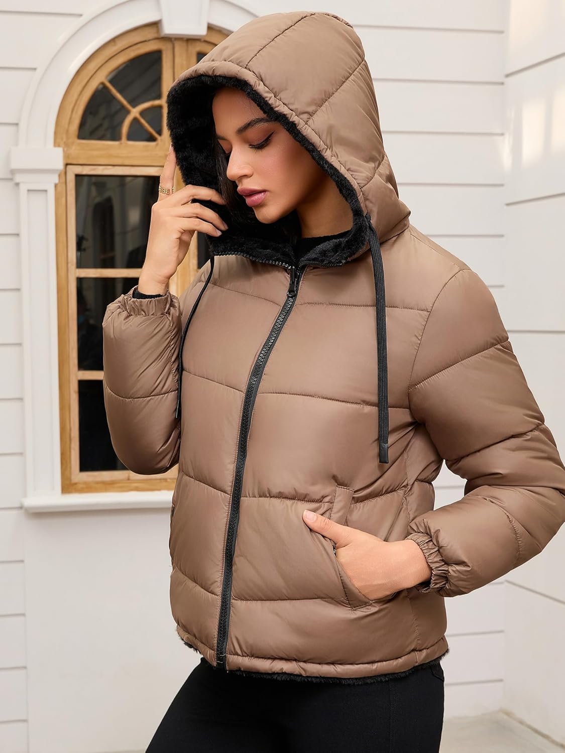 Women's Heavyweight Quilted Puffer Jacket Warm Sherpa Lined Reversible Winter Short Coat for Winter - Image 4