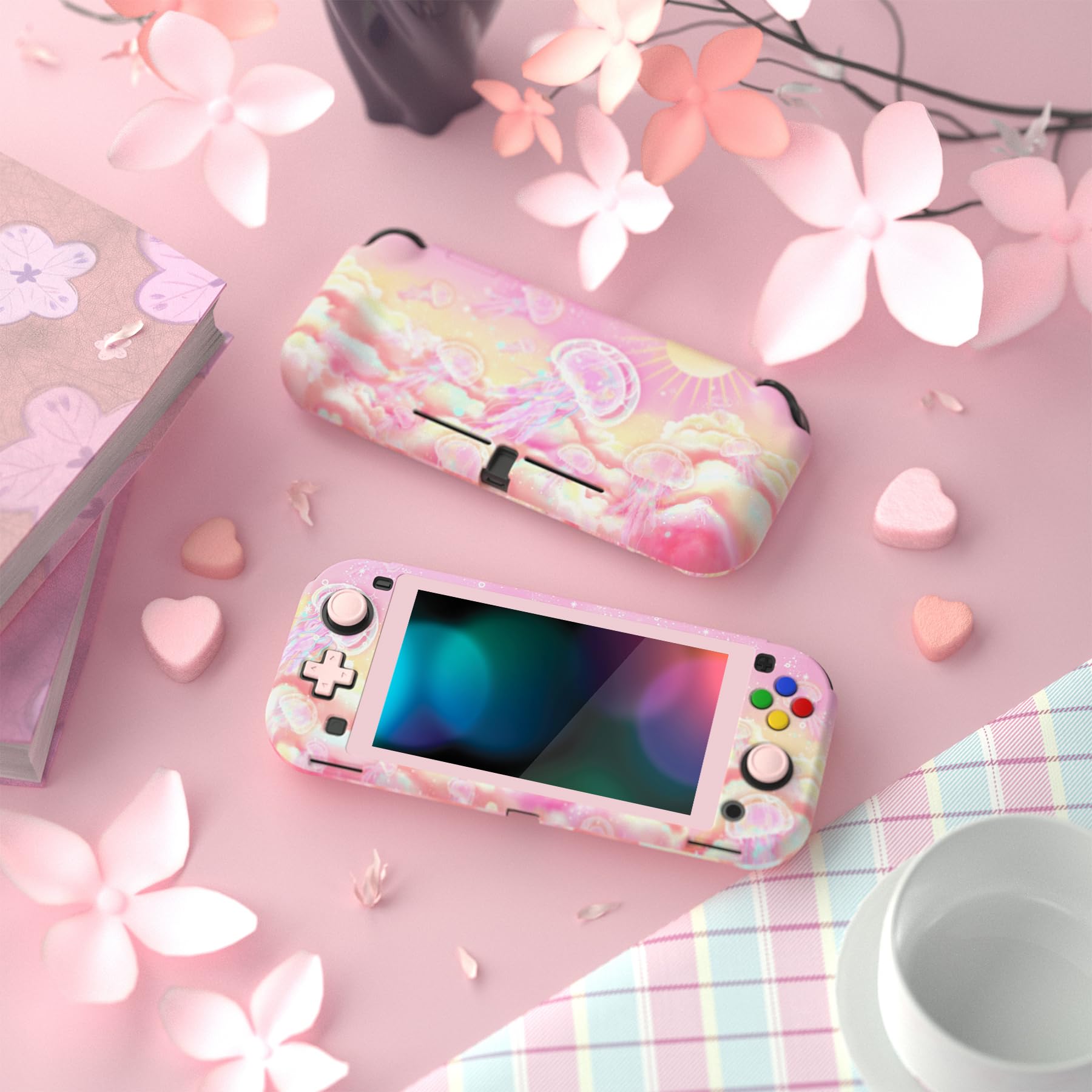 PlayVital Cover per Nintendo Switch Lite,Custodia Grip Ergonomica Copertura Protettiva Rigida Pellicola Copri Analogici per Nintendo Switch Lite Console-ZealProtect-Paradiso delle Meduse Rosa - 4