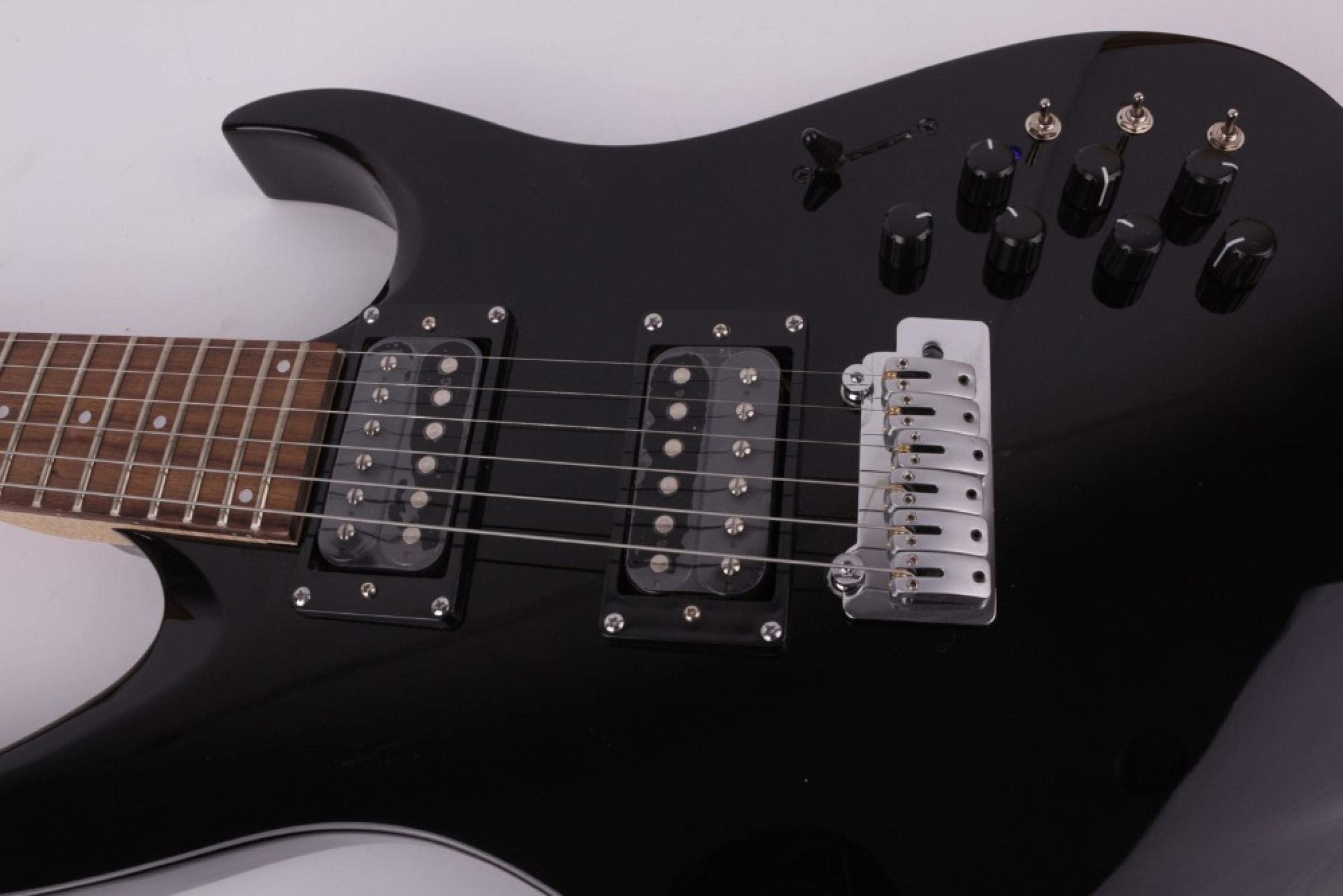 Chitarra elettrica silenziosa incorporata effetto portatile da viaggio nera