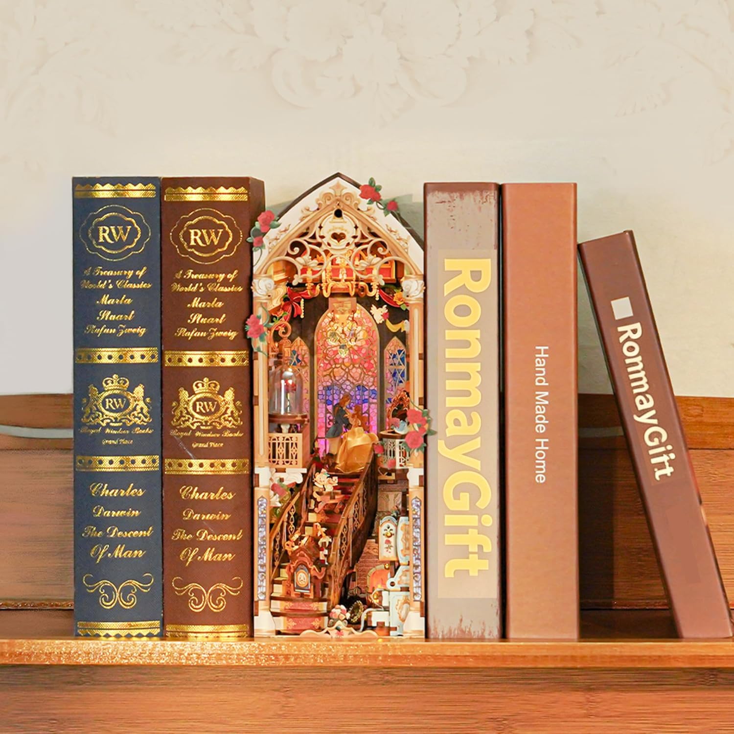 Zestaw do samodzielnego wykonania, dla dorosłych, drewniane puzzle 3D, muzyka, książeczka, miniaturowy domek dla lalek, bajkowy regał na książki, dekoracja z osłoną przeciwpyłową i światłami LED