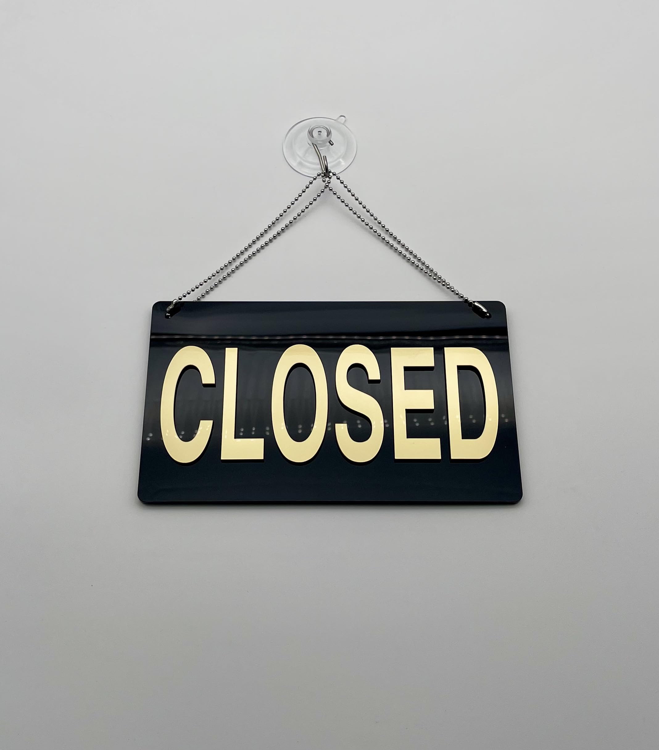 Cartello OPEN/CLOSED 3D in Acrilico Nero con Scritte Oro – Design Elegante – Impermeabile e Resistente ai Raggi UV – 20cm ×12 cm – Con Catena e Ventosa – Per Negozi, Bar, Ristoranti e Uffici
