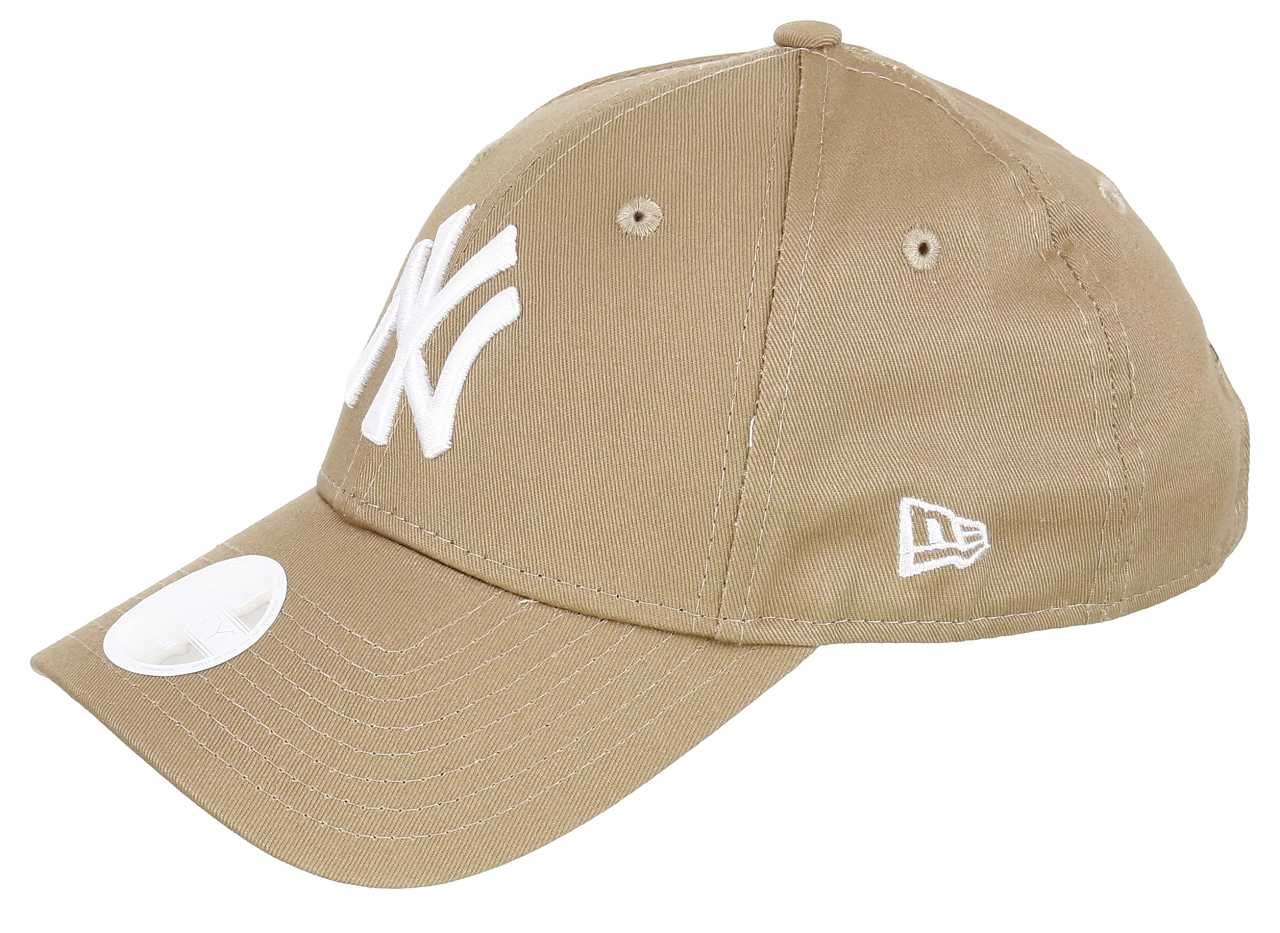 New Era New York Yankees League Essential 9forty Snapback Cap