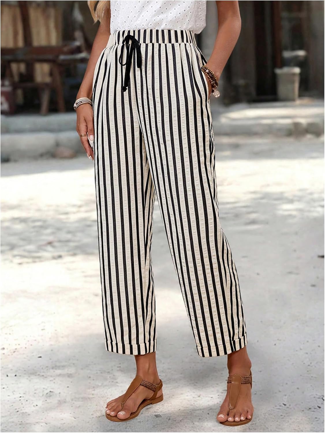 Women's Striped 3/4 Length Pants Straight Leg Drawstring Waist Cropped Pants Trousers with Pockets - Image 2
