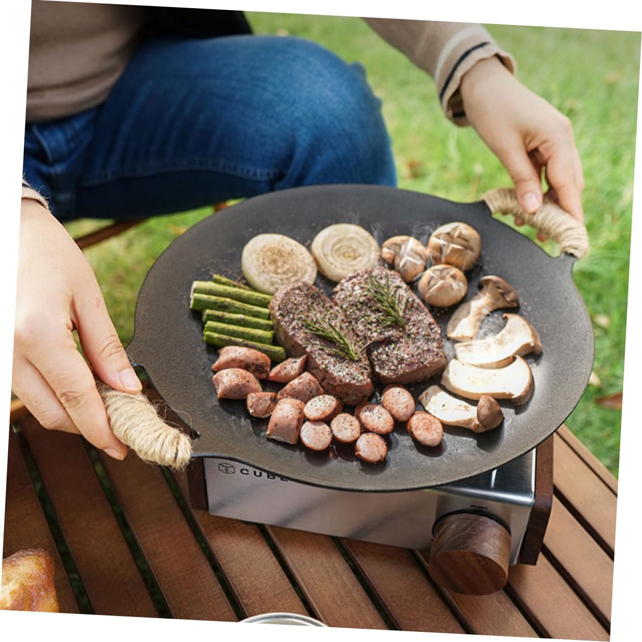 Padella in Ferro per Barbecue All'aperto senza Sbavature, Versatile e Resistente, per Grigliate e Occasioni Speciali, per Carne e Verdure