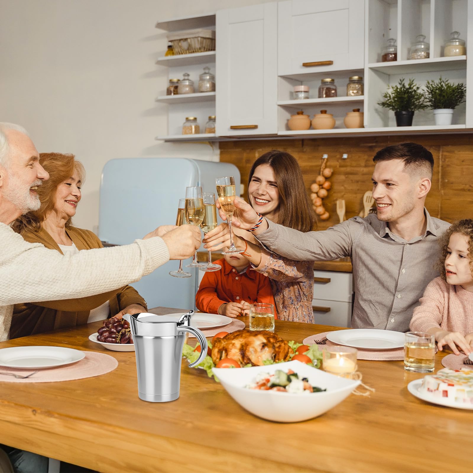 750ml Edelstahl Thermo Sauciere, Doppelt Isoliert Soßenkanne Tropffreier Ausgießer Thermosauciere für Hause Abendessen Restaurants Partys Eleganter Silber