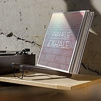 Vista 6 de Victrola The Stand - Soporte y organizador de discos de vinilo de mesa, capacidad para más de 25 discos, detalles inteligentes de metal negro, fácil