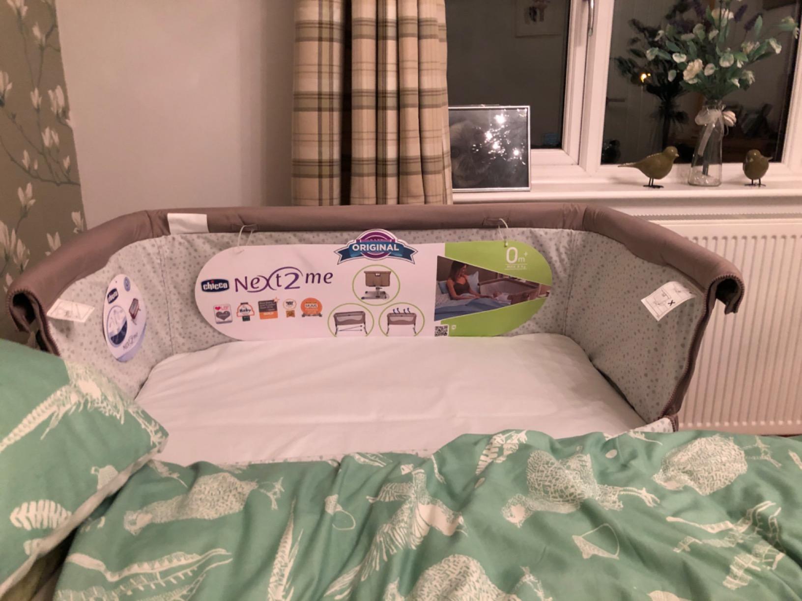 Chicco Next2Me Bedside Baby Crib Chick to Chick CoSleeping Baby Cot