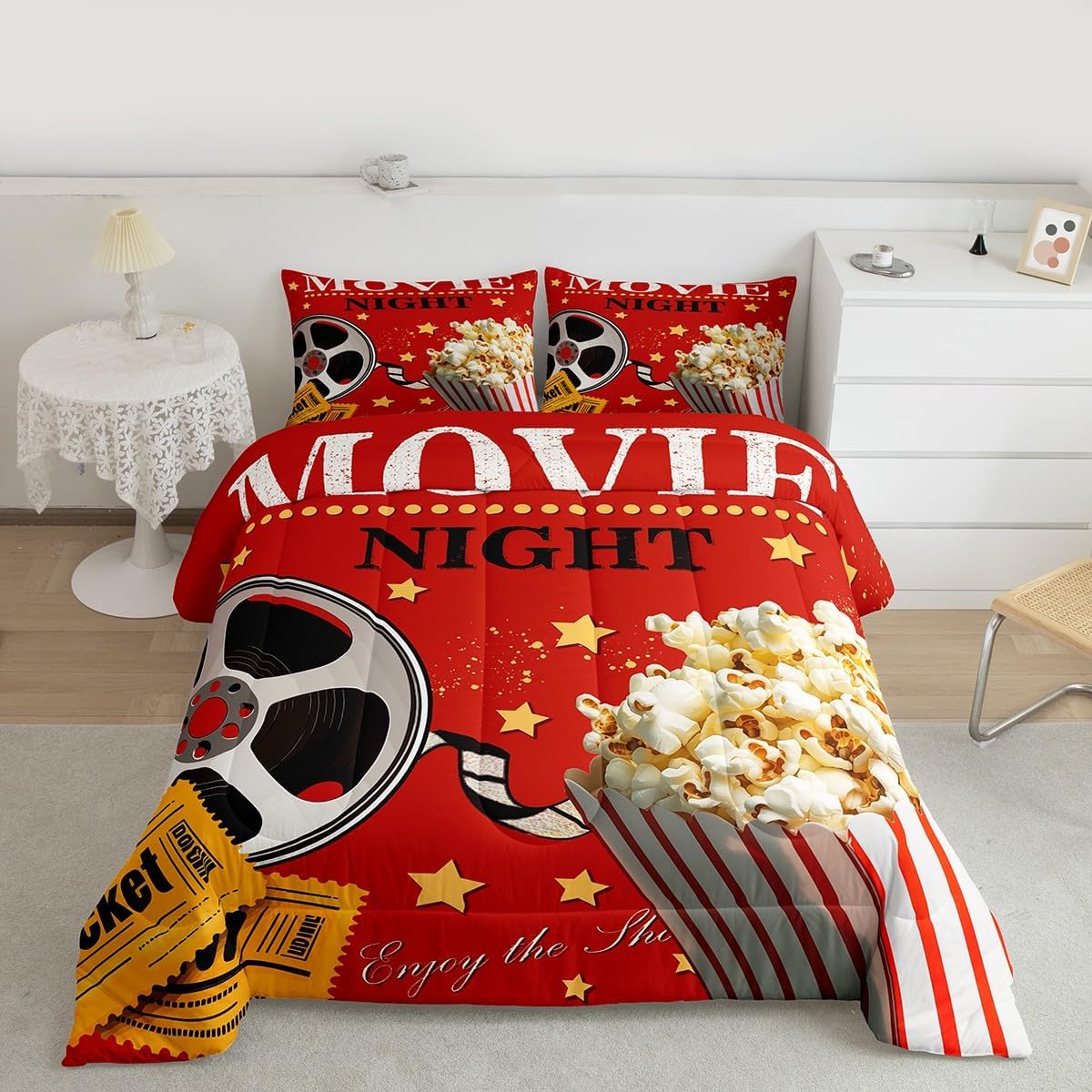Feelyou Movie Theater Comforter Set Home Cinema Poster Movie Night Bedding Set for Kids Teens Popcorn Red Vintage Comforter Old Fashion Duvet Set Decor 3Pcs Queen Size Boys