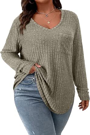 Influencer maglia a costine con scollo a cuore j6497