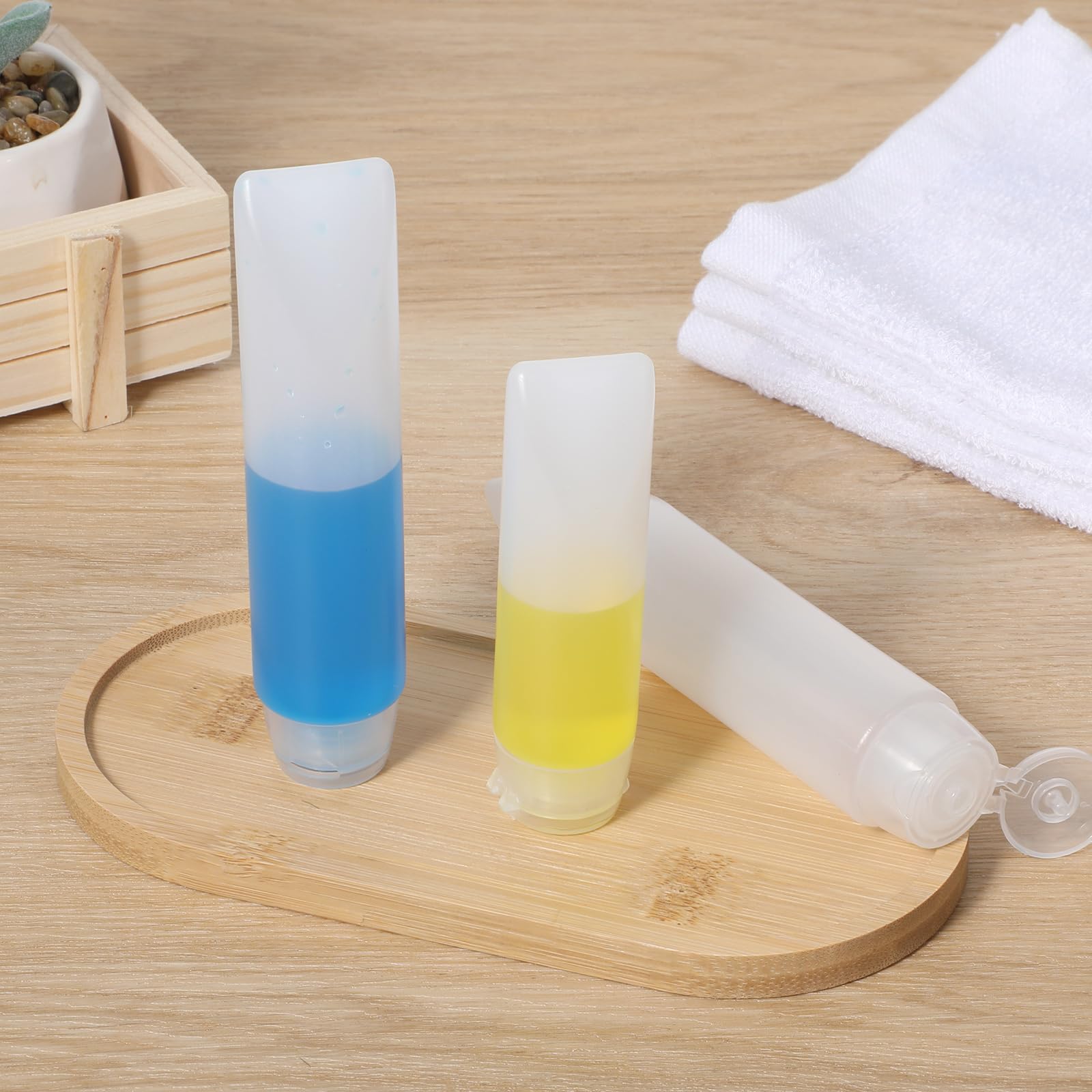 Classicseali 6pcs Empty Travel Bottles for Toiletries Refillable Clear Plastic Squeezy Travel Bottle - Image 2