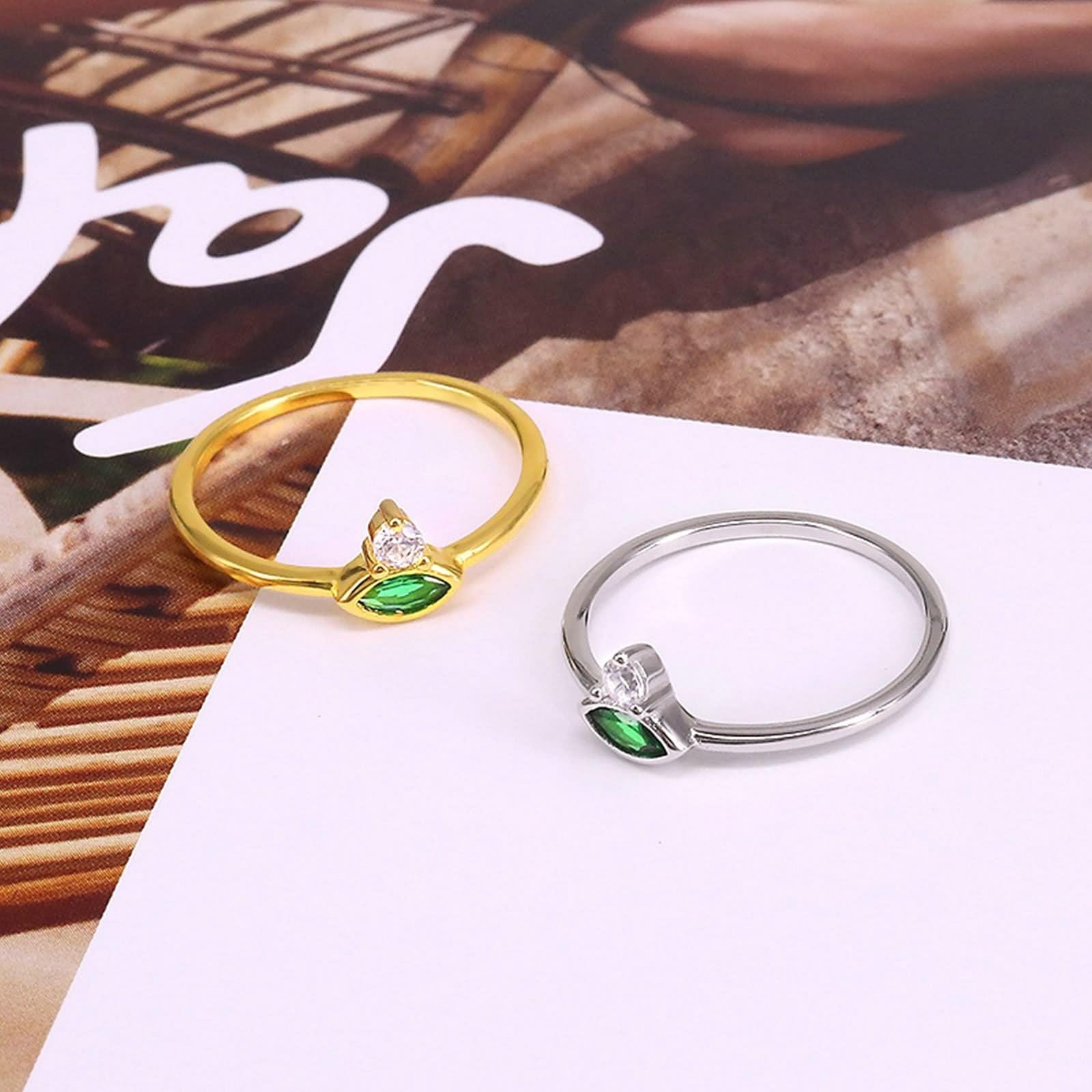 Anello per gioielli, anelli alla moda, oro rotondo, smeraldo artificiale a forma di marchese verde con verde in laboratorio, realizzato in oro giallo smeraldo