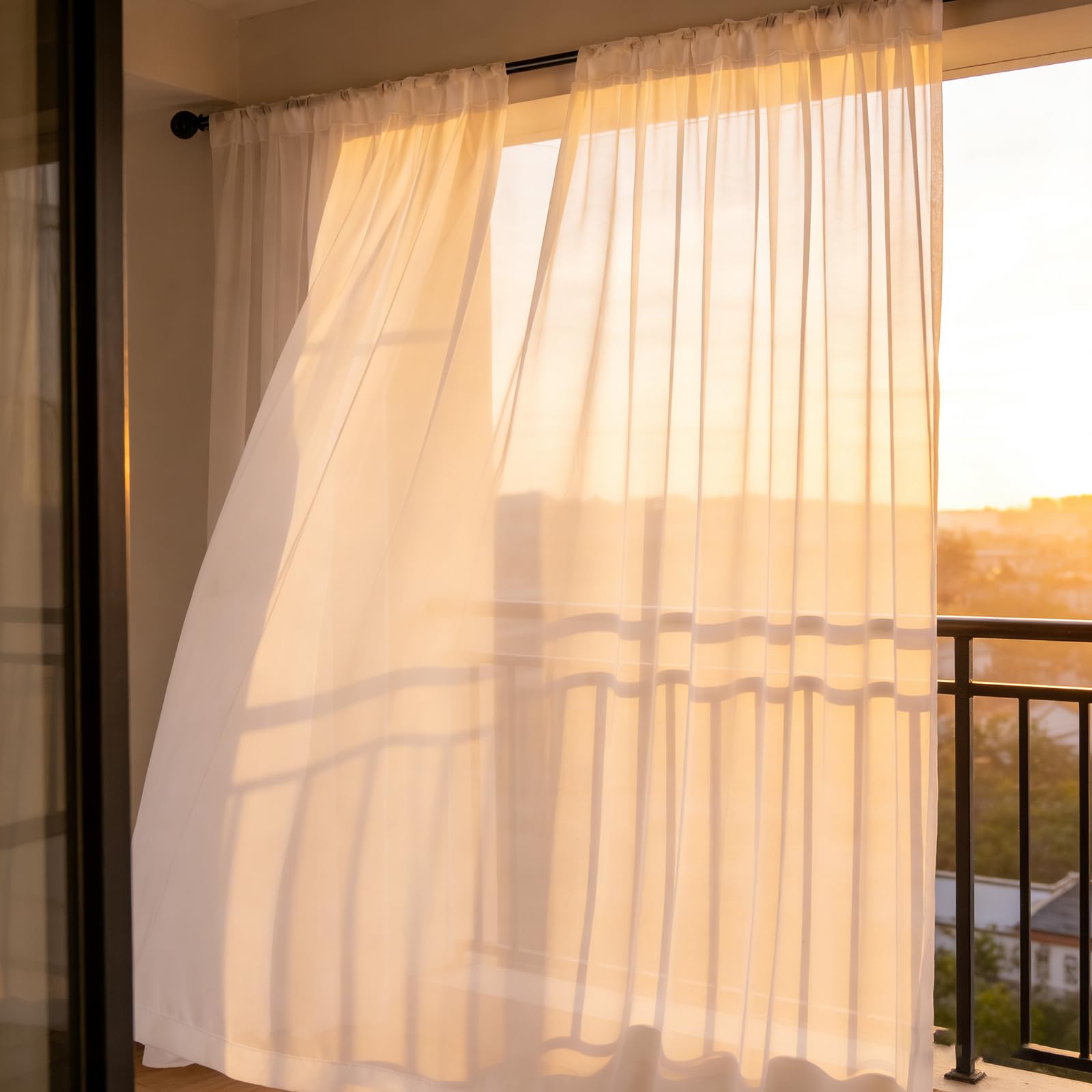 Rideau voilage chambre blanc 95x250 cm avec oeillets et effet lin semi-transparent