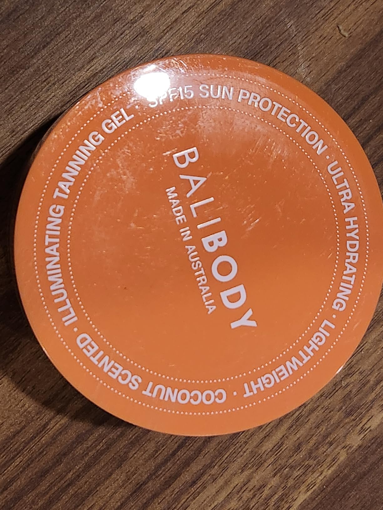 Bali Body Bronze Shimmering Tanning Gel SPF 15 – Sun-Kissed Glow with Coconut Scent, Carrot Root & Vitamin E – Organic Bronzer & Shimmer Sunscreen for Quick Tan, Hydration & Even Skin Tone