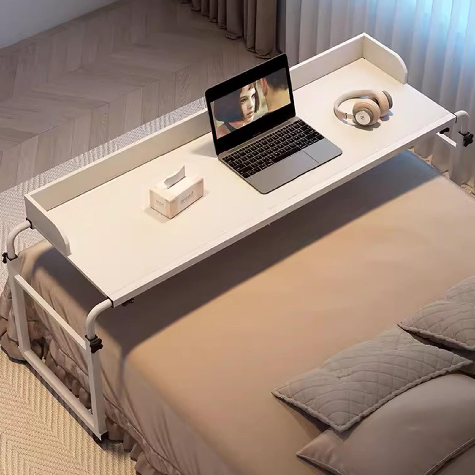 Plateau de nourriture ajustable en hauteur pour soulager le dos au lit et au canapé